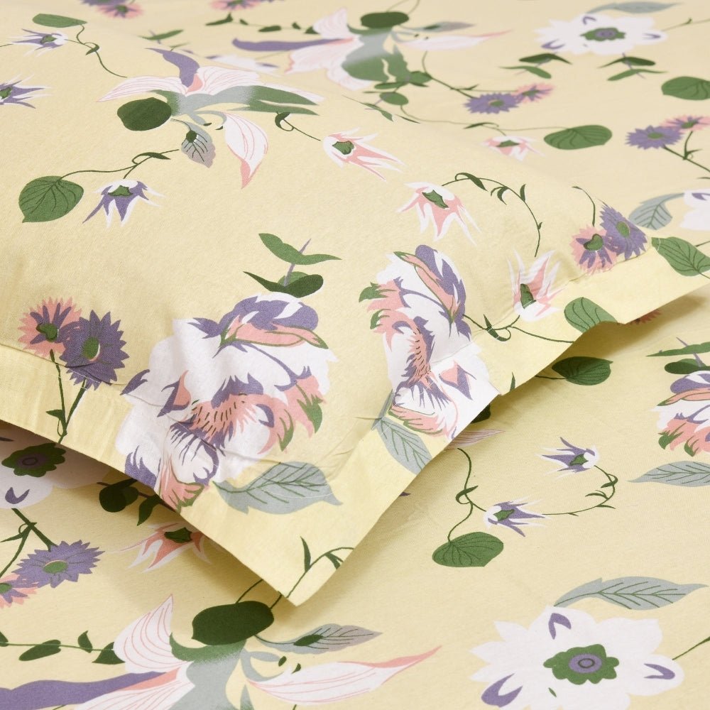 Haus & Kinder Bold Floral 100% Cotton Double Bedsheet, 144 TC - Dista