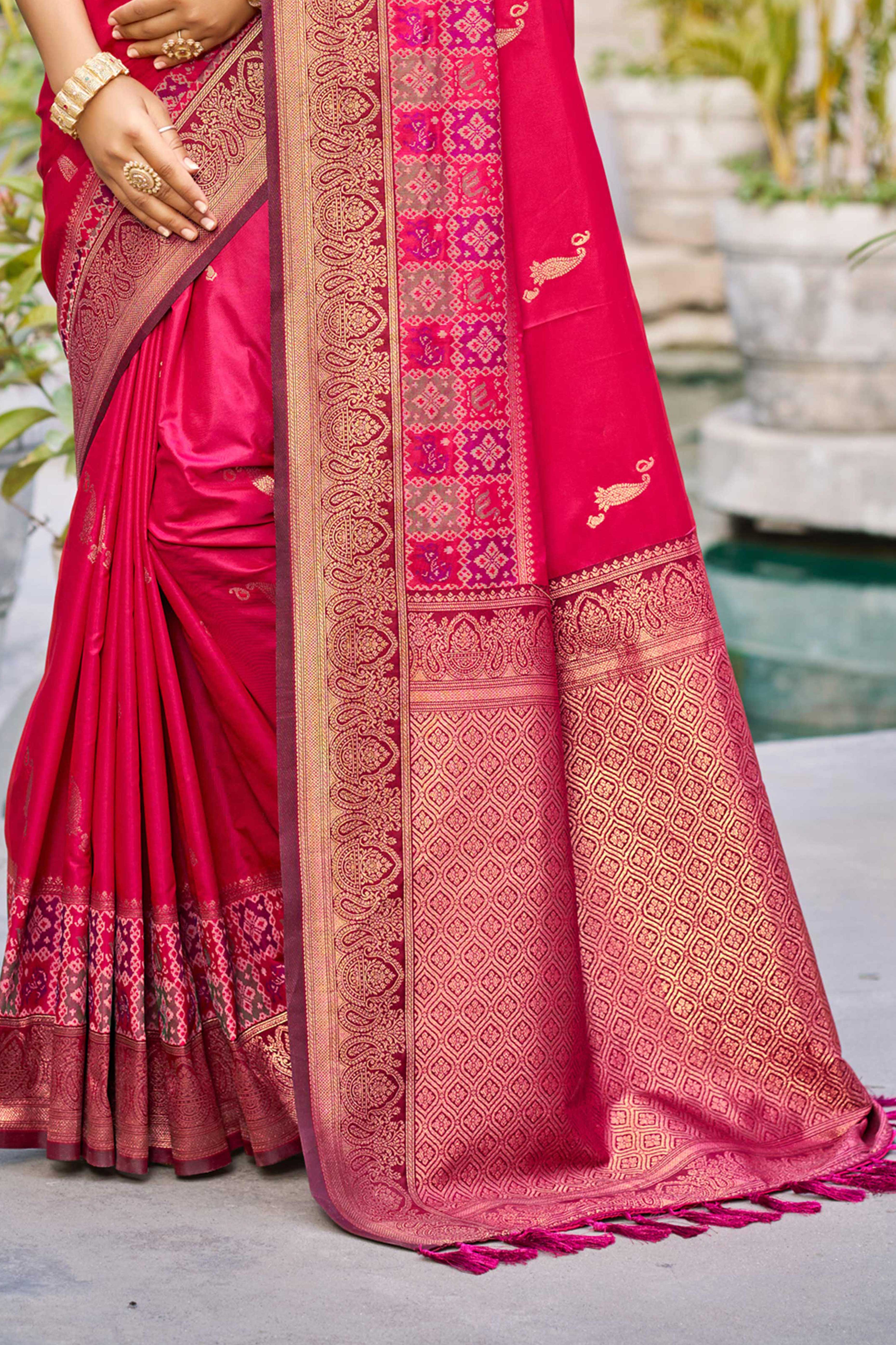 Sangam Prints Rani Pink Soft Silk Woven Work Traditional Saree - Dista