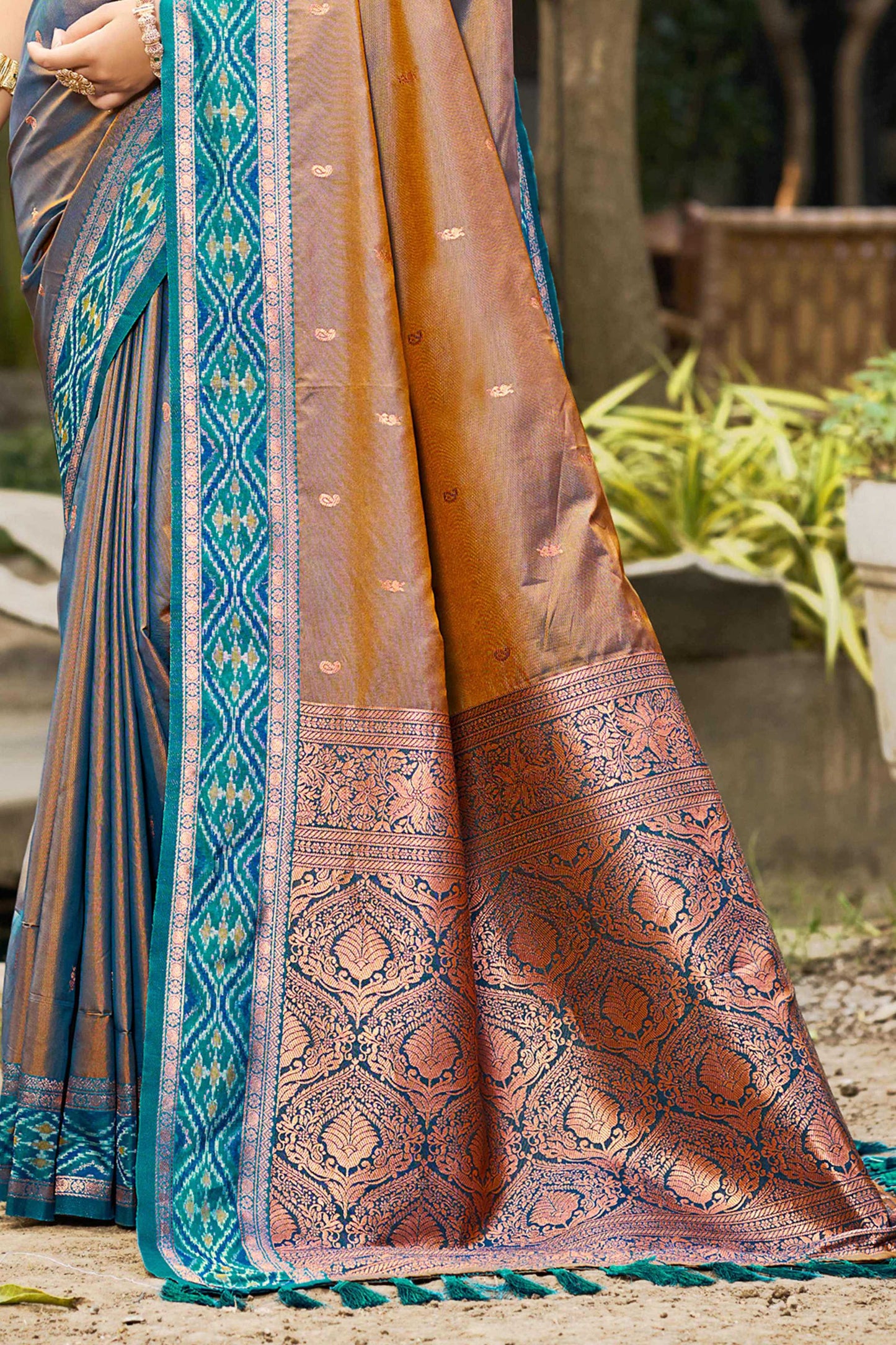 Sangam Prints Copper Brown Soft Silk Woven Work Traditional Saree - Dista