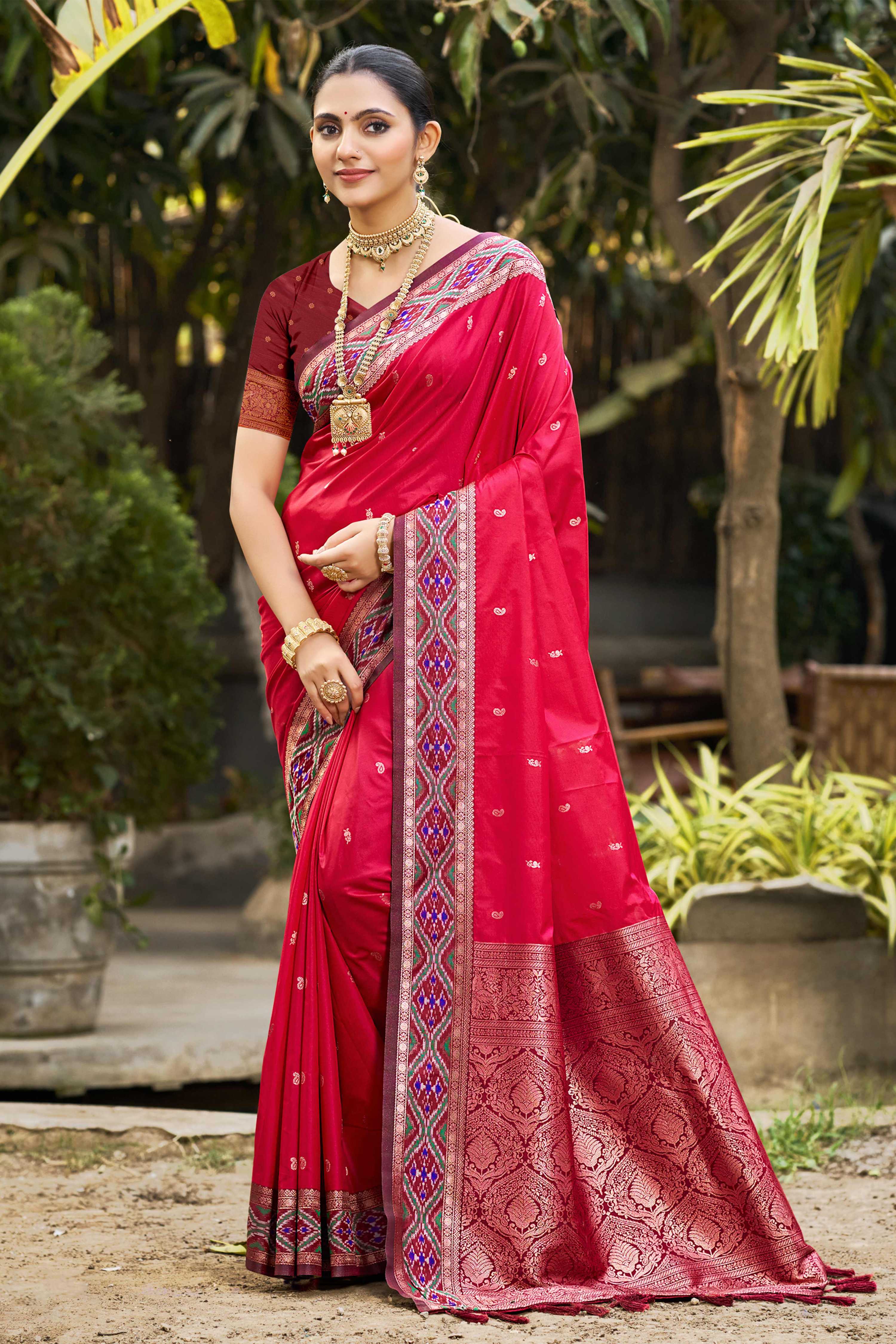 Sangam Prints Ruby Pink Soft Silk Woven Work Traditional Saree - Dista