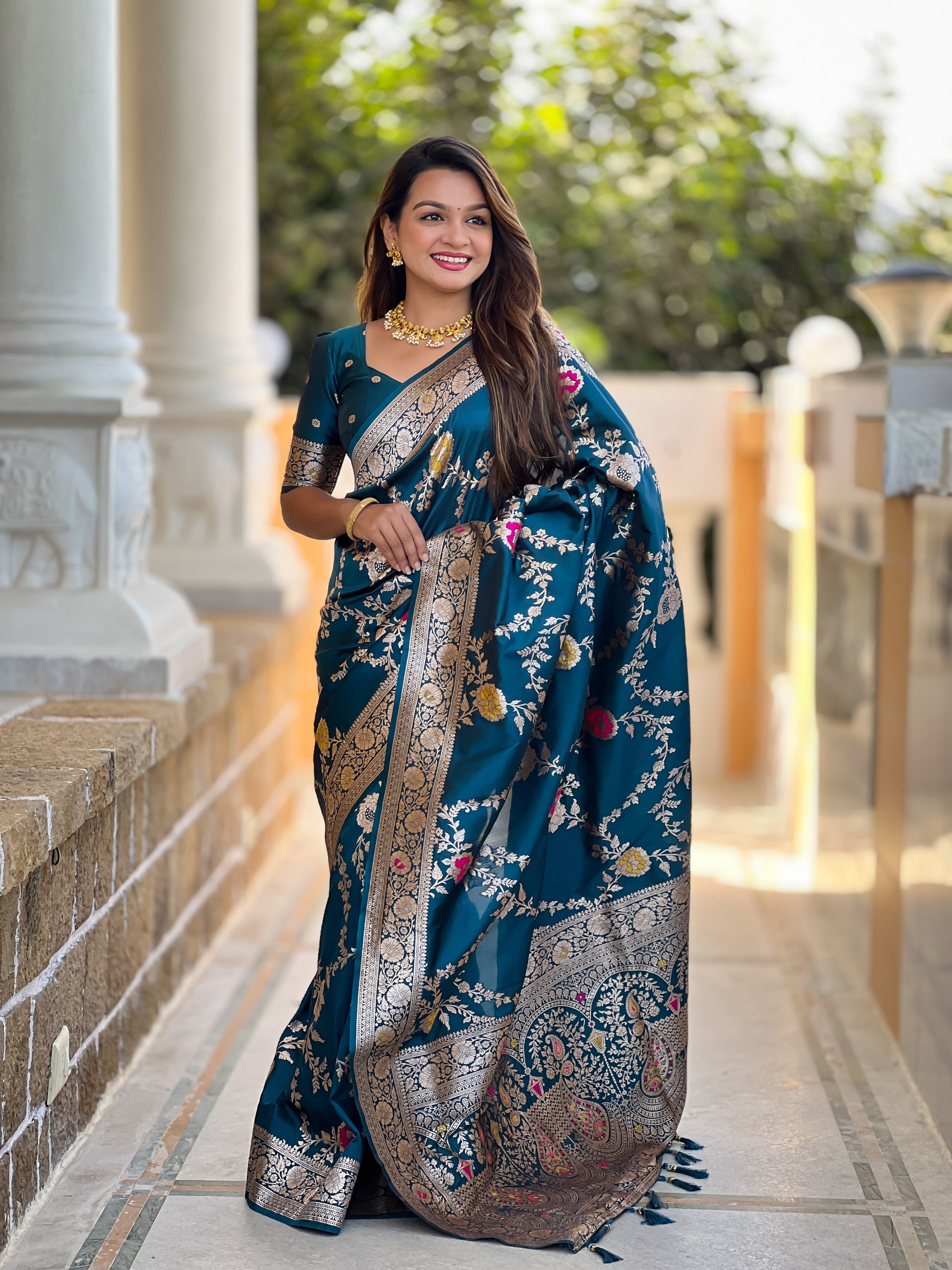 Vedant Vastram Soft Litchi Silk Banarasi Silk Jacquard Saree - Morpich - Distacart