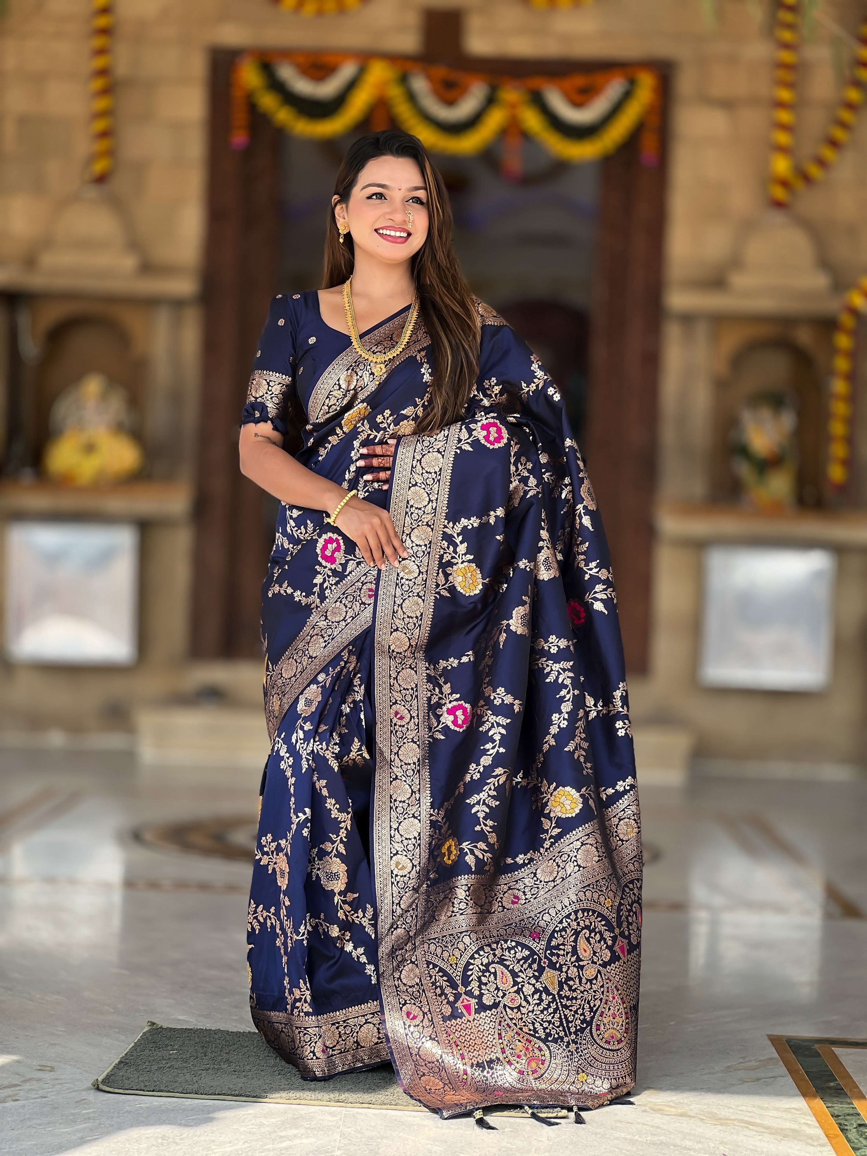 Vedant Vastram Soft Litchi Silk Banarasi Silk Jacquard Saree - Navy Blue - Dista