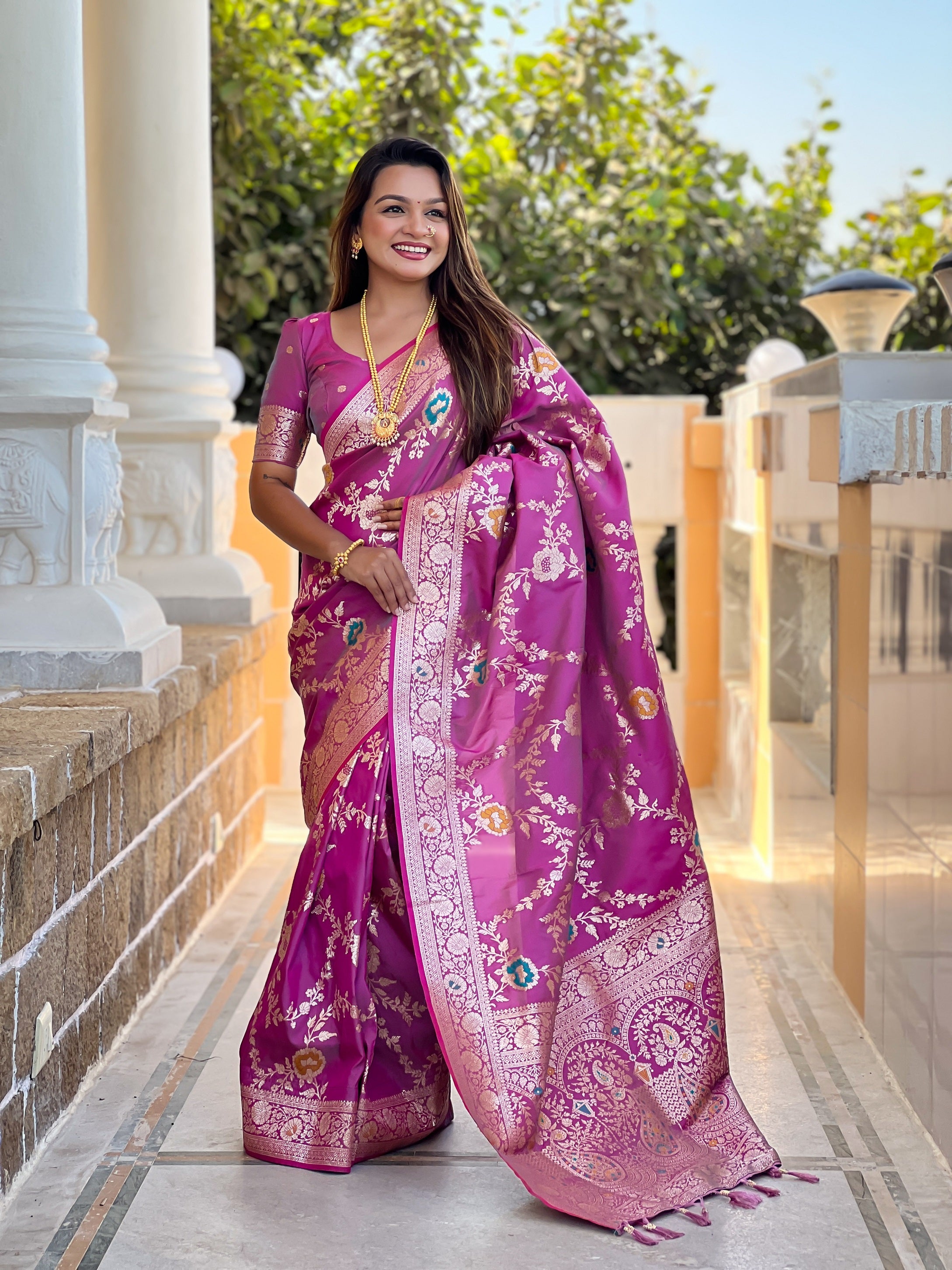 Vedant Vastram Soft Litchi Silk Banarasi Silk Jacquard Saree - Purple - Dista