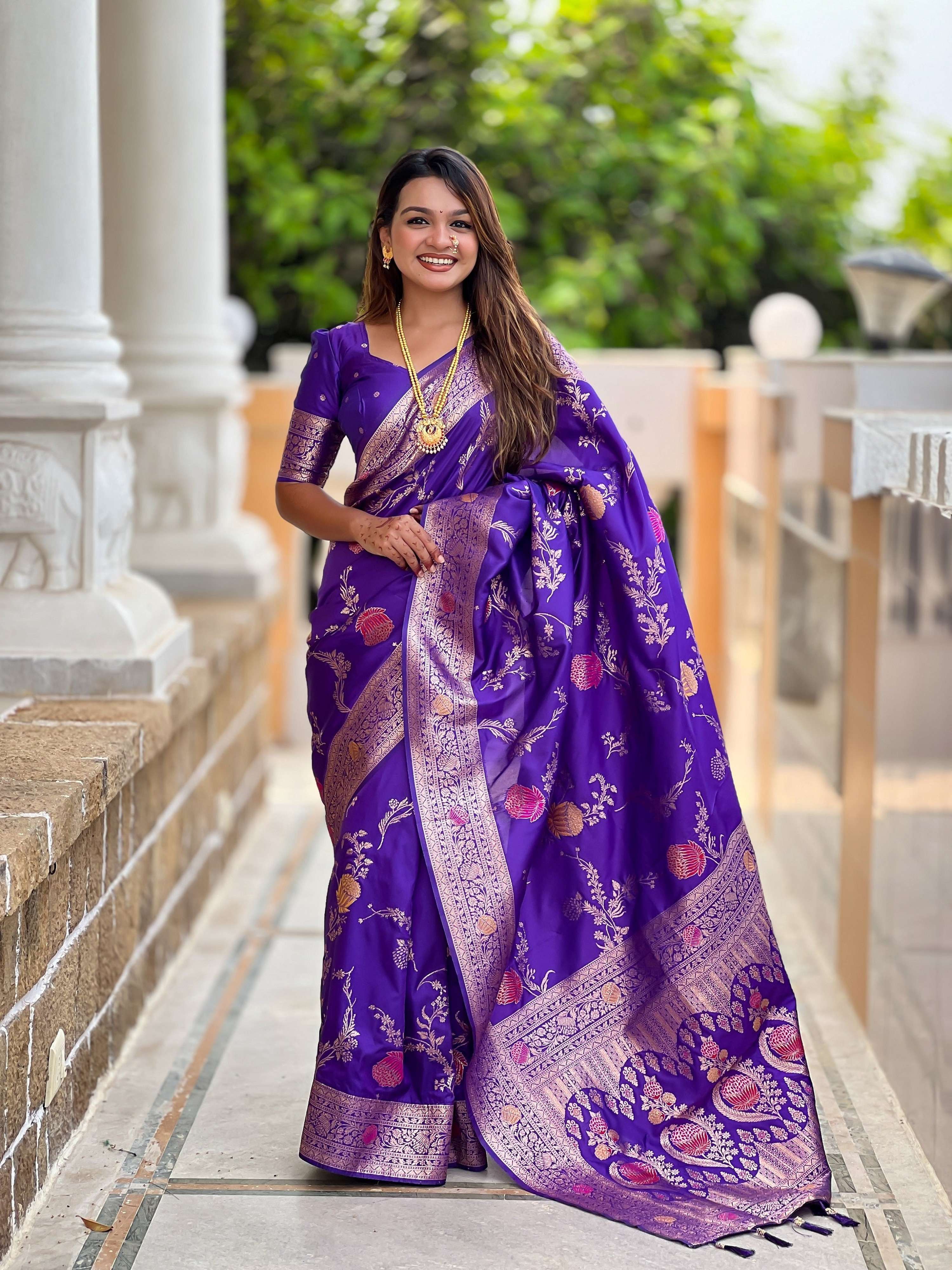 Vedant Vastram Soft Litchi Silk Banarasi Silk Jacquard Saree - Violet - Dista