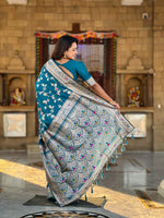 Thumbnail for Vedant Vastram Soft Litchi Silk Banarasi Silk Jacquard Saree - Morpich - Dista