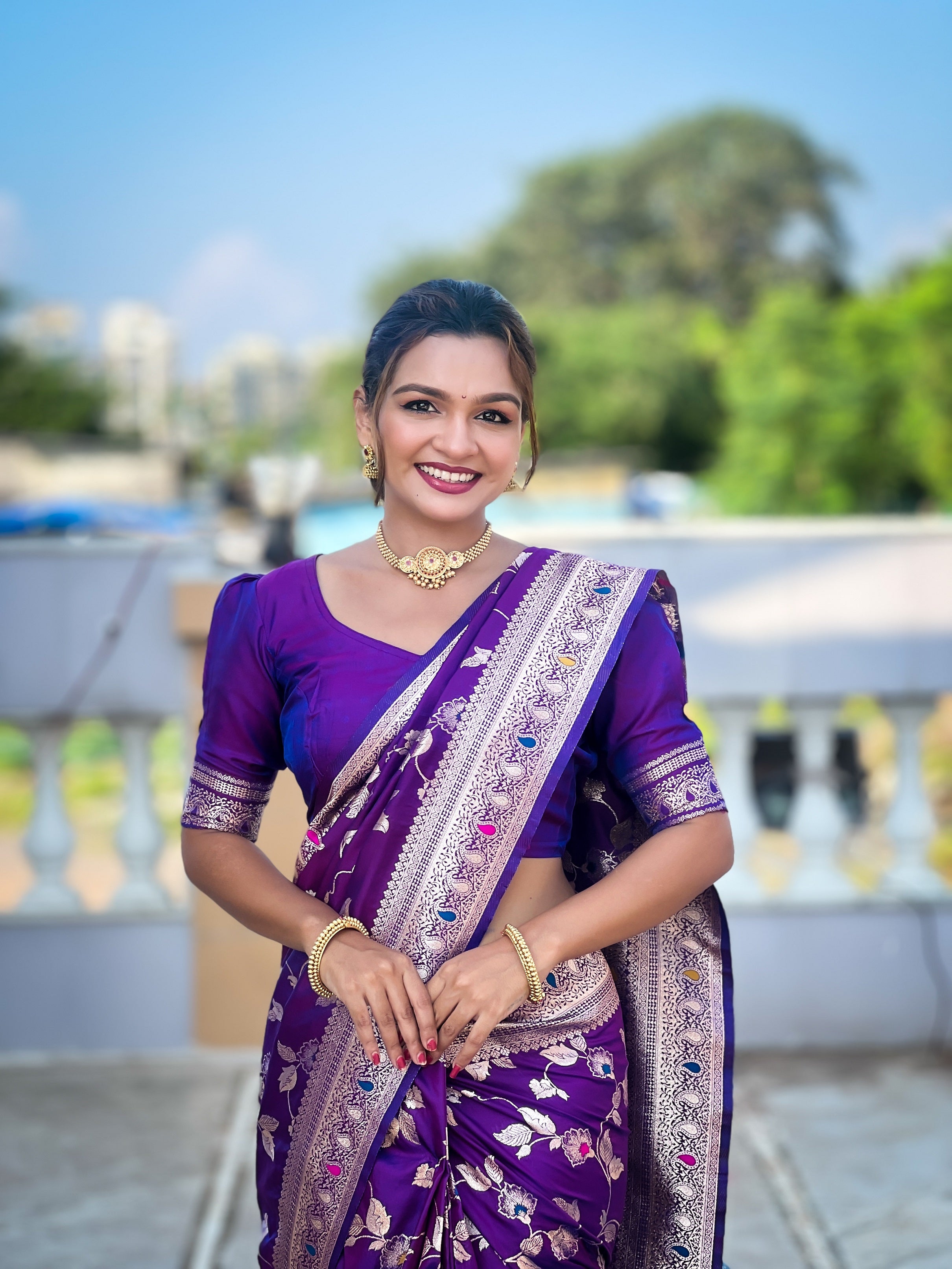 Vedant Vastram Soft Litchi Silk Banarasi Silk Jacquard Saree - Violet - Dista