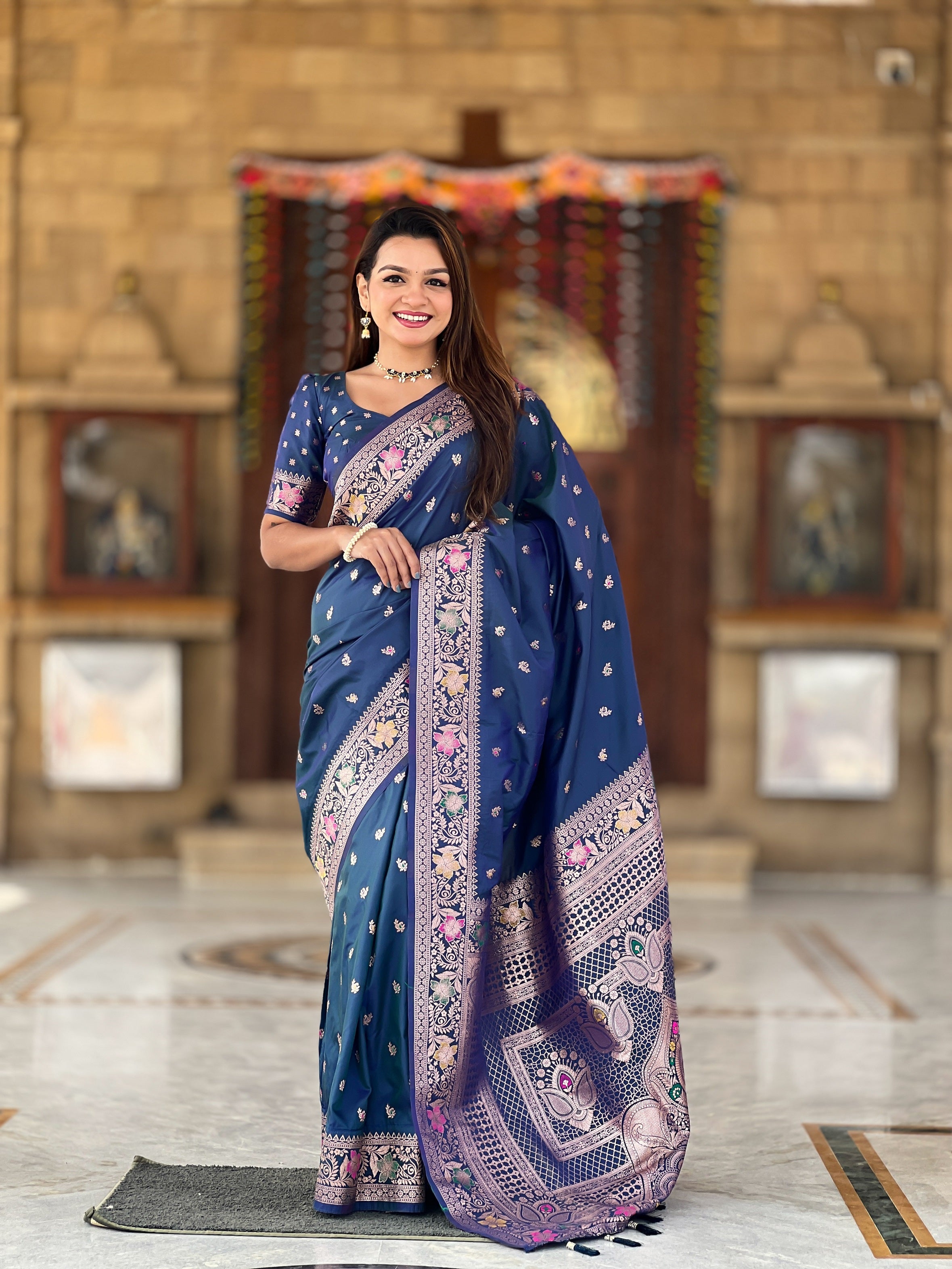 Vedant Vastram Soft Litchi Silk Banarasi Silk Jacquard Saree - Morpich - Dista