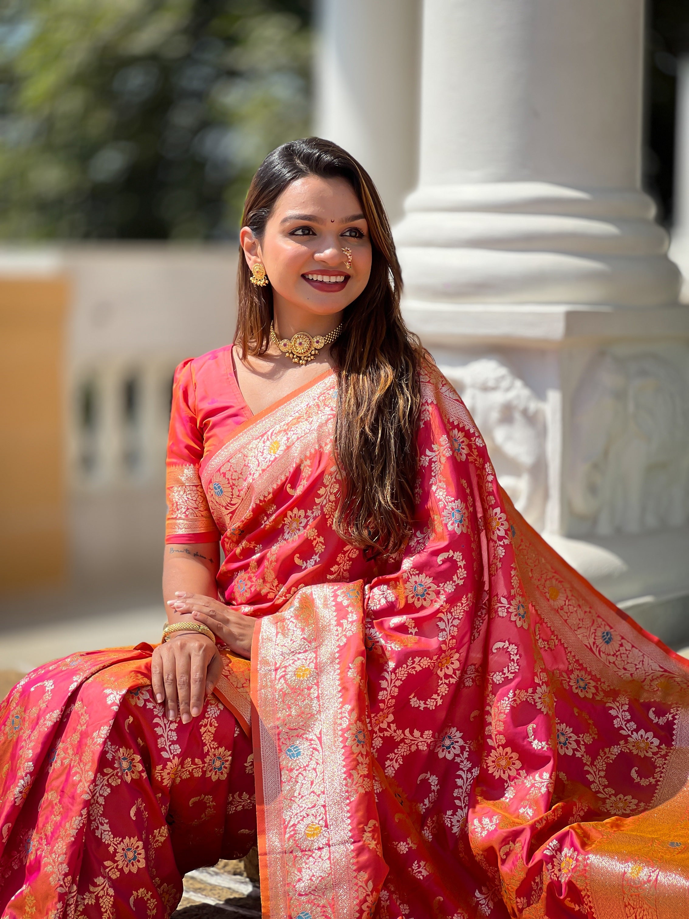 Vedant Vastram Soft Litchi Silk Banarasi Silk Jacquard Saree - Gajri - Dista