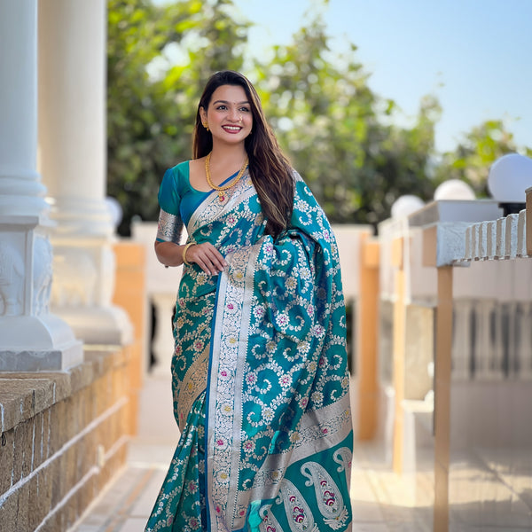 Vedant Vastram Soft Litchi Silk Banarasi Silk Jacquard Saree - Rama - Dista
