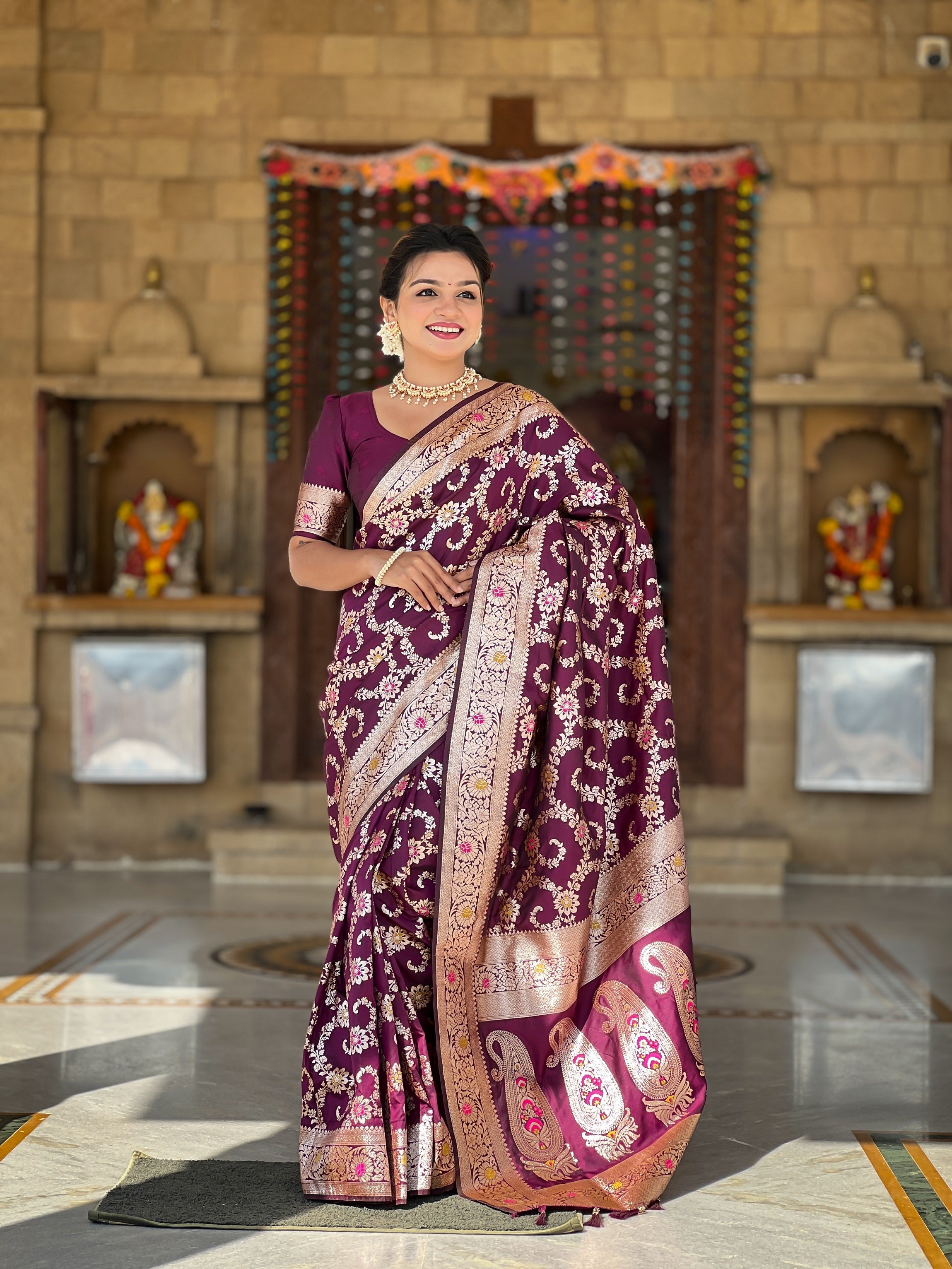 Vedant Vastram Soft Litchi Silk Banarasi Silk Jacquard Saree - Wine - Dista