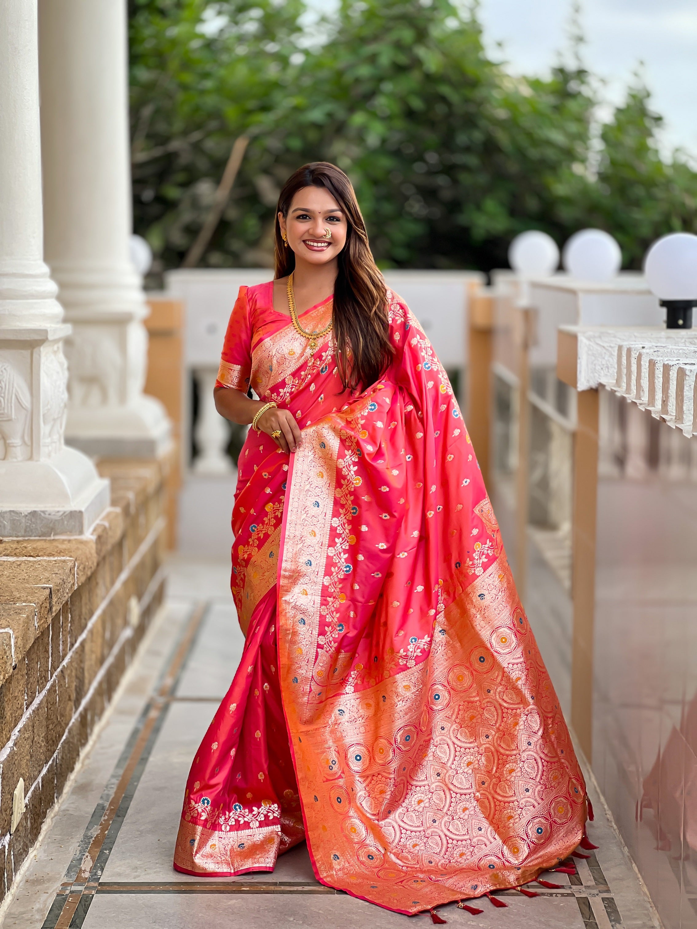 Vedant Vastram Soft Litchi Silk Banarasi Silk Jacquard Saree - Gajri - Dista