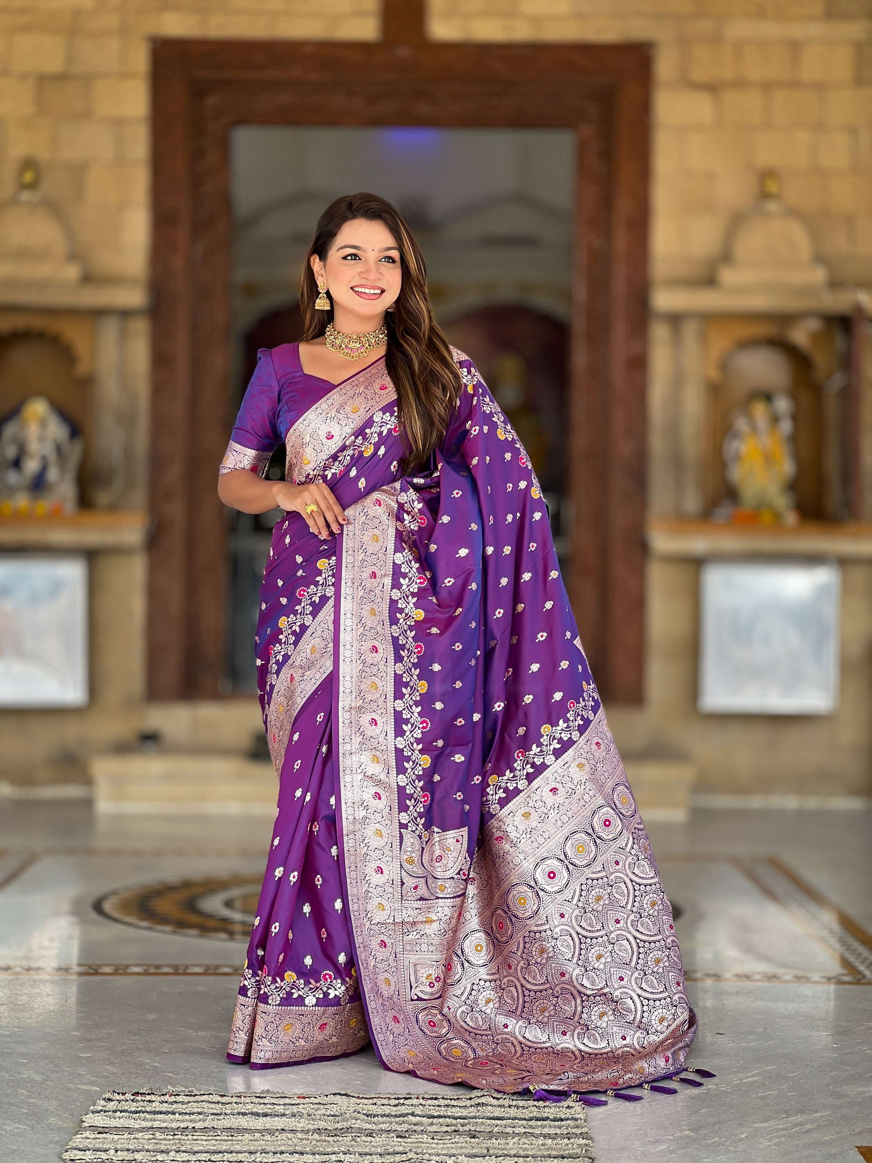 Vedant Vastram Soft Litchi Silk Banarasi Silk Jacquard Saree - Violet - Dista