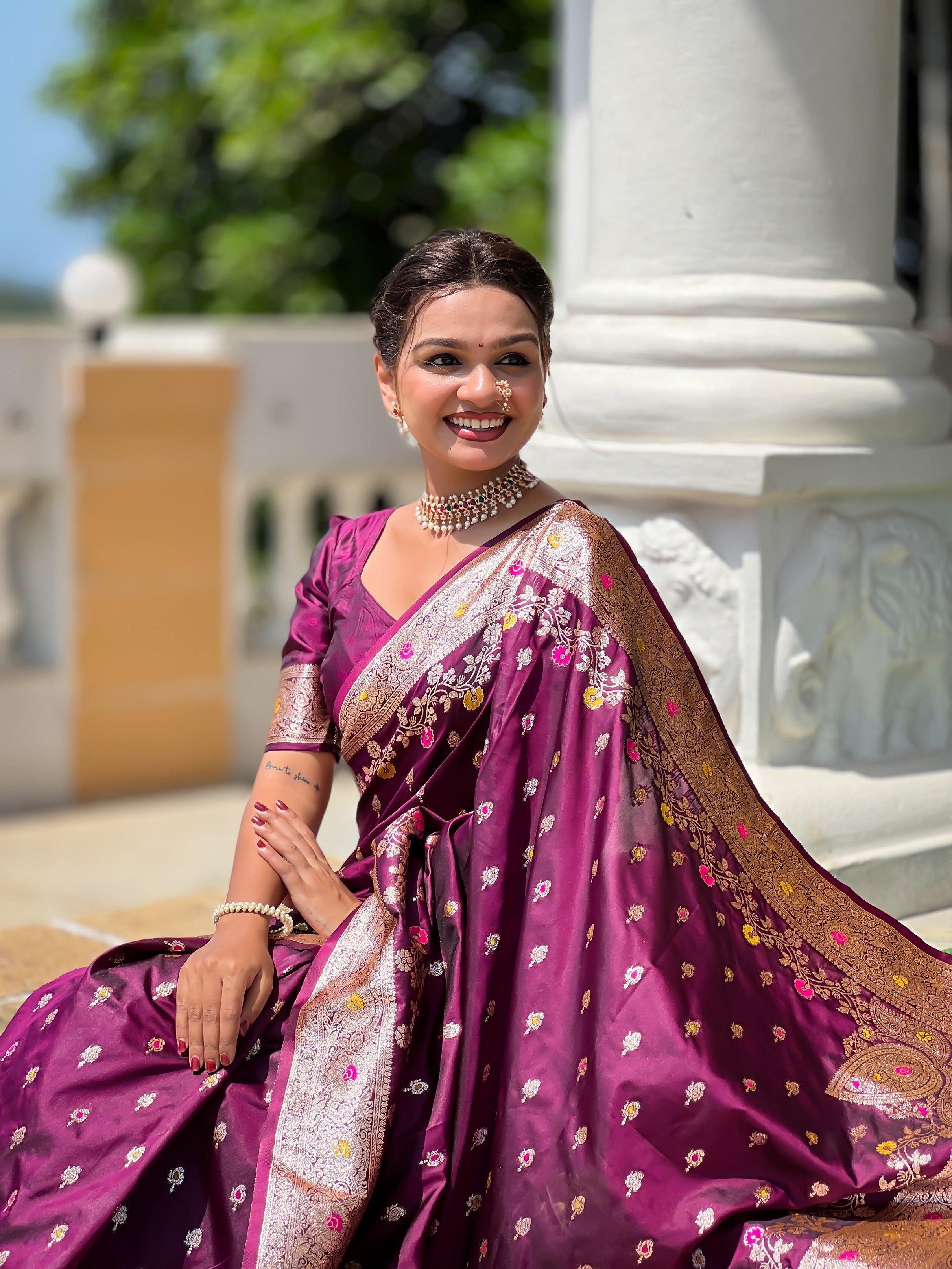 Vedant Vastram Soft Litchi Silk Banarasi Silk Jacquard Saree - Wine - Dista