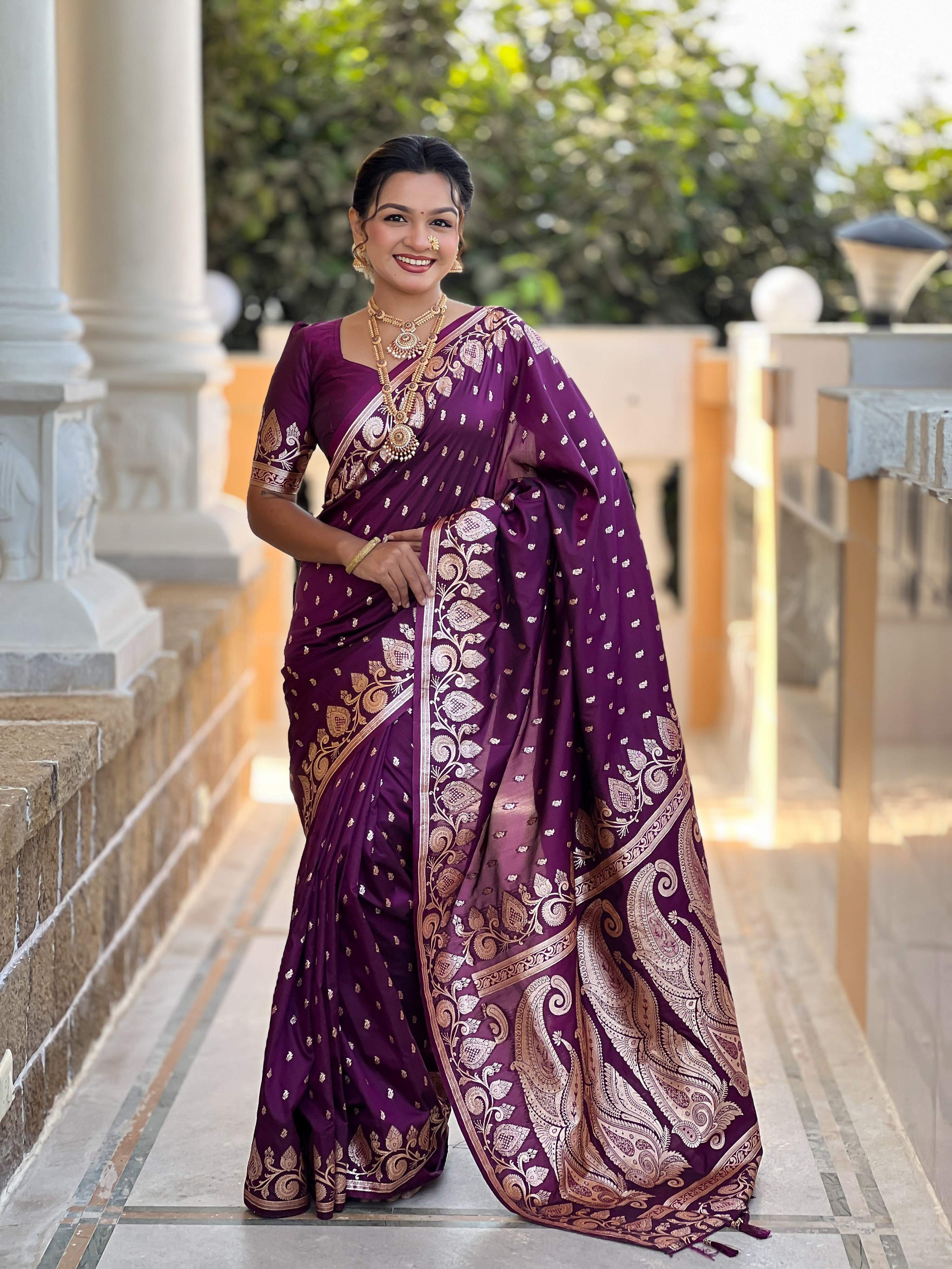 Vedant Vastram Soft Litchi Silk Banarasi Silk Jacquard Saree - Wine - Dista