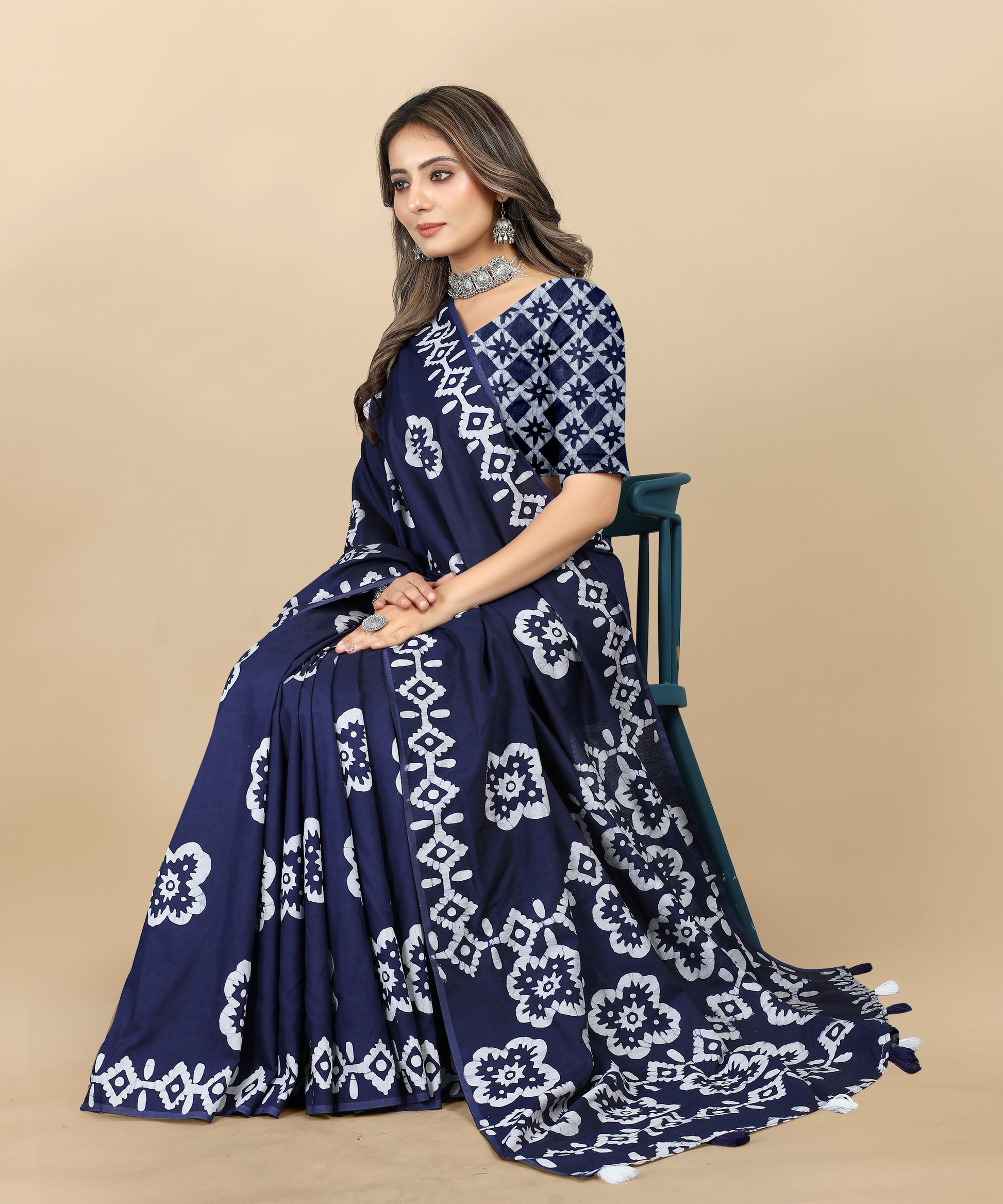 Vedant Vastram Designer Digital Print Batik Saree - Navy Blue - Distacart