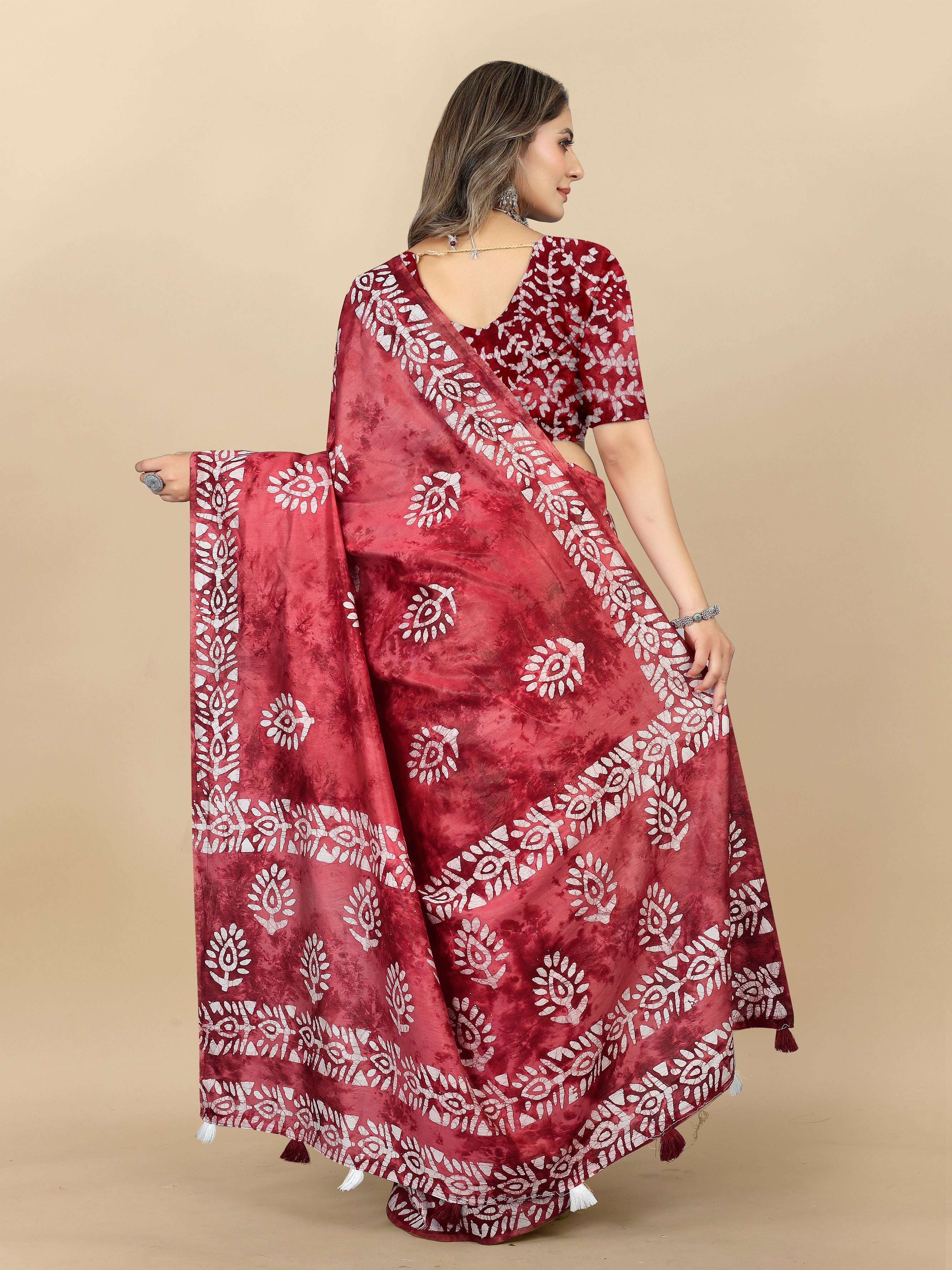 Vedant Vastram Designer Digital Print Batik Saree - Maroon - Distacart