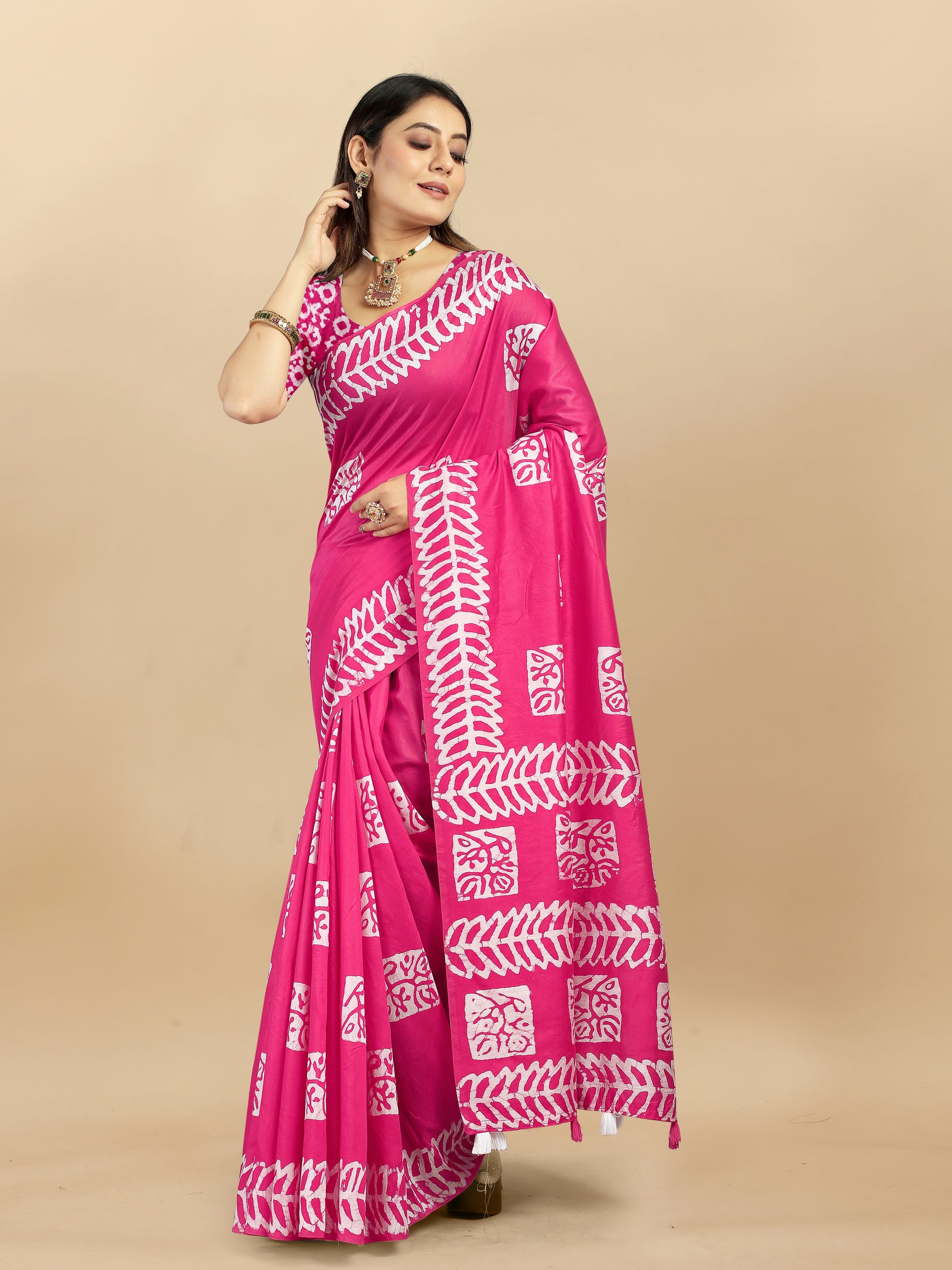 Vedant Vastram Designer Digital Print Batik Saree - Pink - Distacart