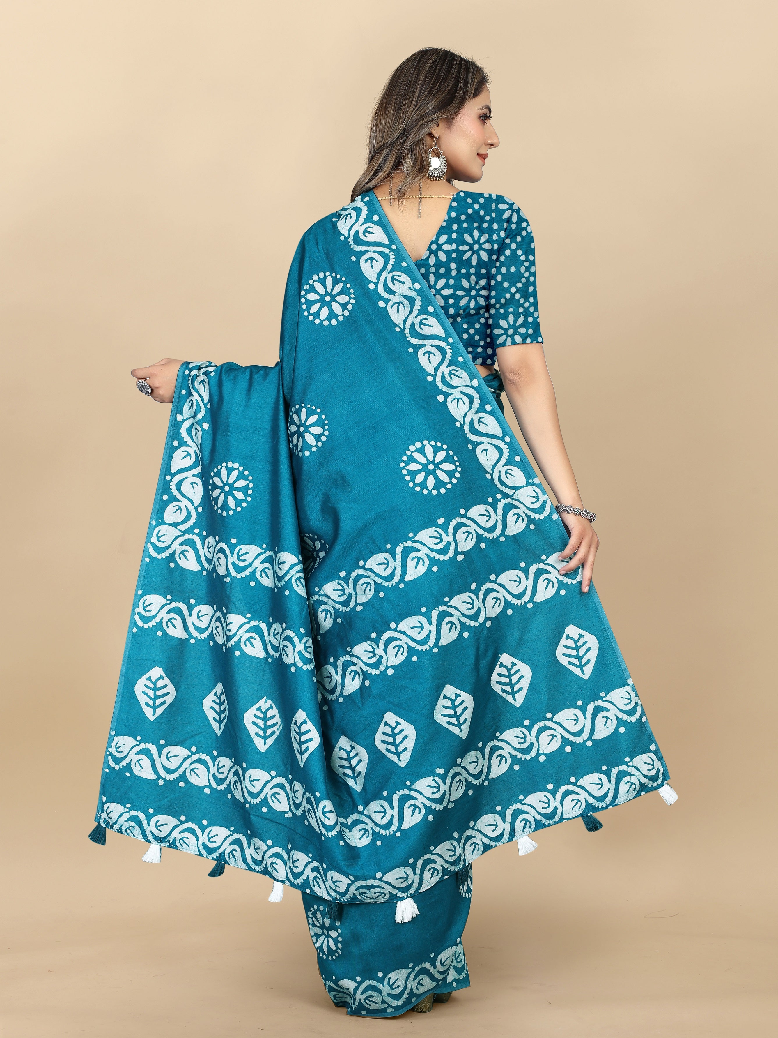 Vedant Vastram Designer Digital Print Batik Saree - Rama - Distacart