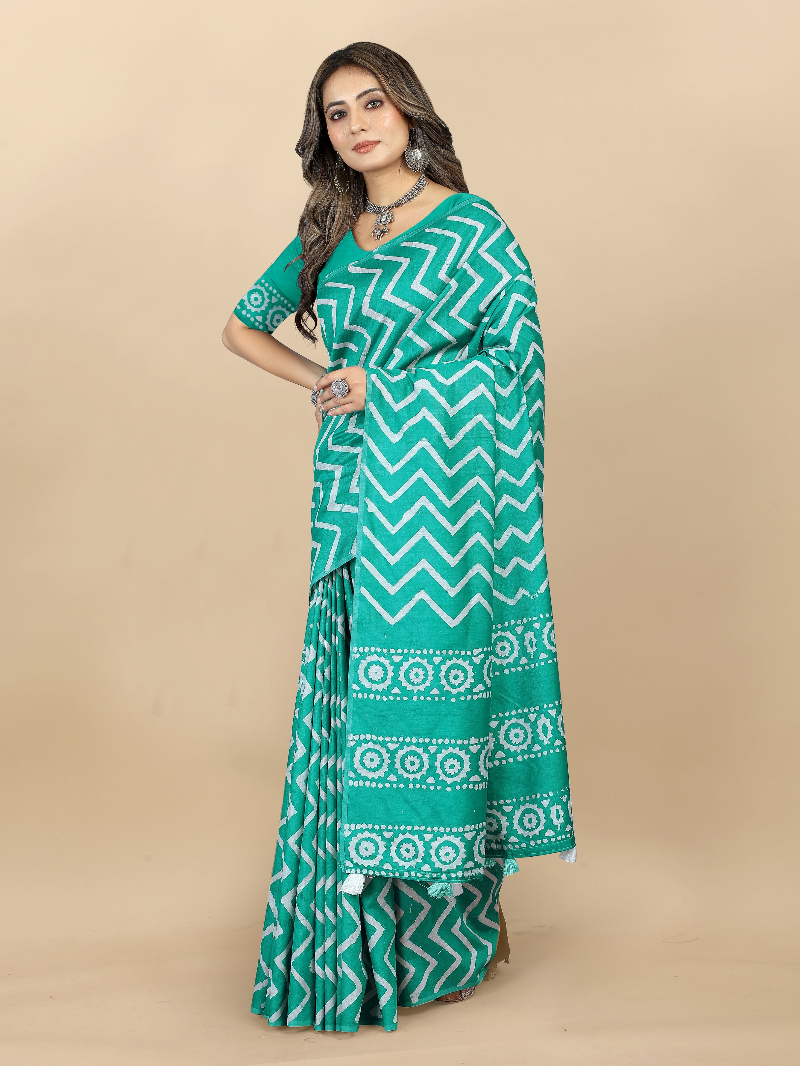 Vedant Vastram Designer Digital Print Batik Saree - Rama - Distacart