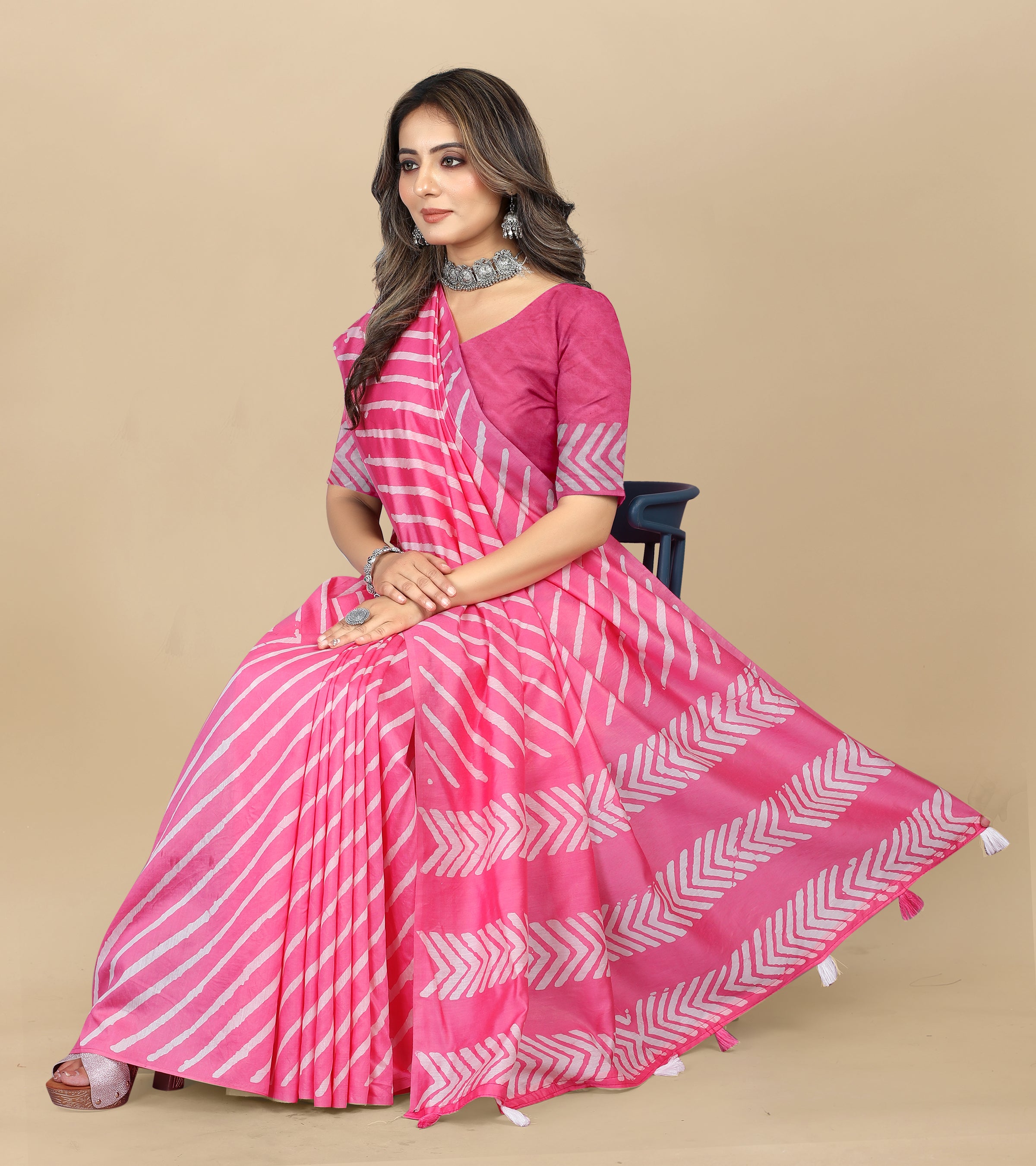 Vedant Vastram Designer Digital Print Batik Saree - Pink - Distacart