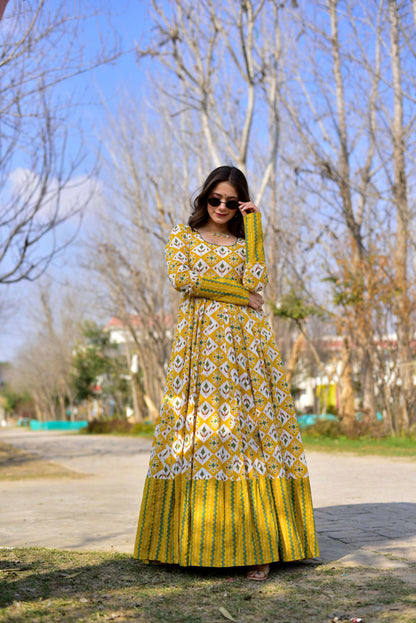 Aayaa Pure Muslin Gown With Heavy Digital Print - Multi Color - Distacart