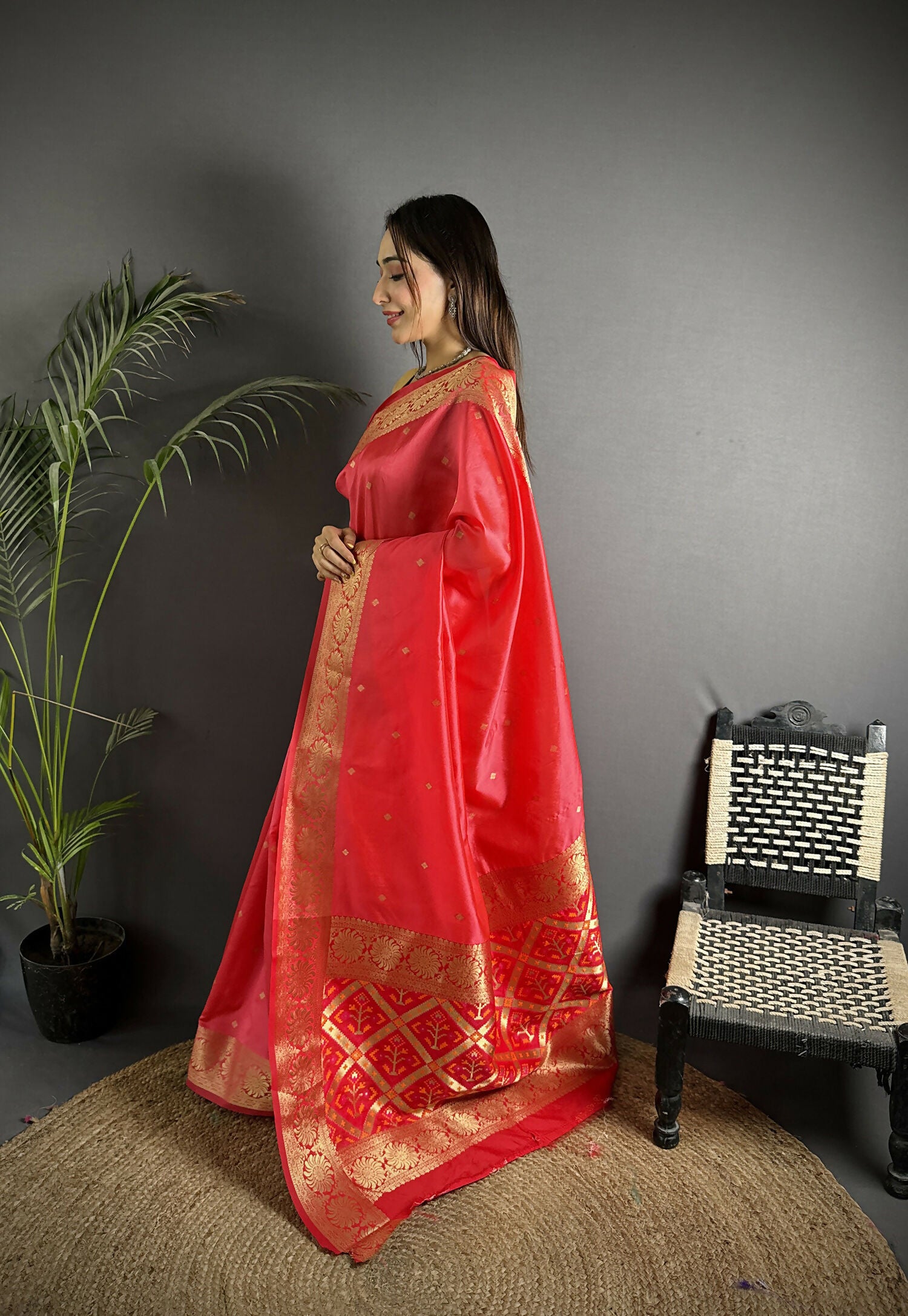 Joban Fashion Red Banarasi Cotton Silk Woven Saree