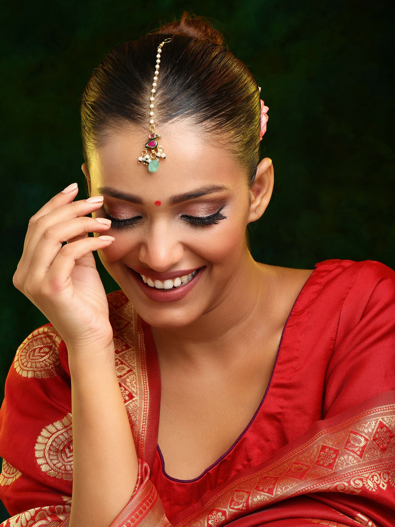 Ruby Raang Multi-Color Kundan Maang Tikka