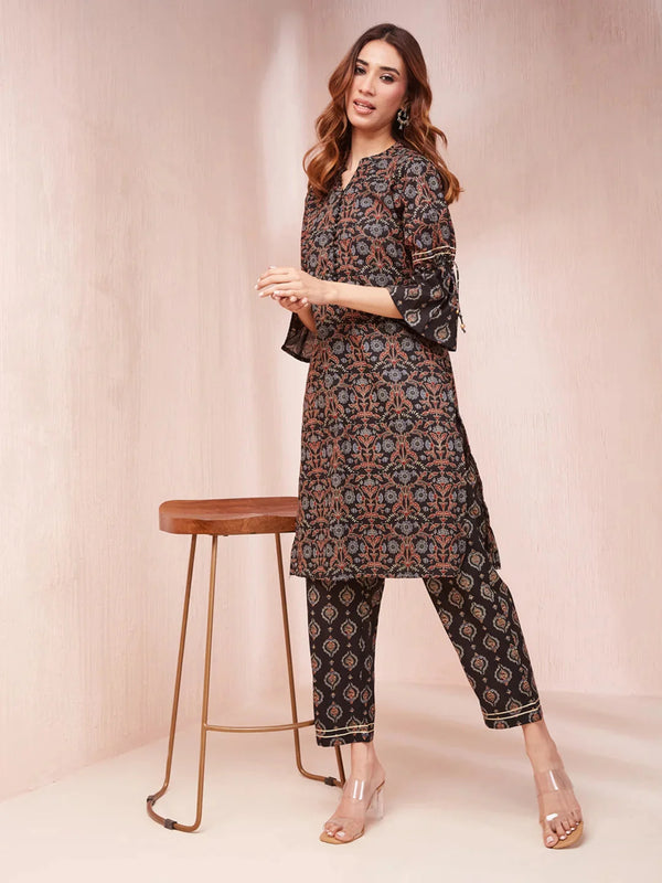 Yufta Black Ethnic Motifs Mandarin Collar Straight Kurta Trouser Set - Distacart