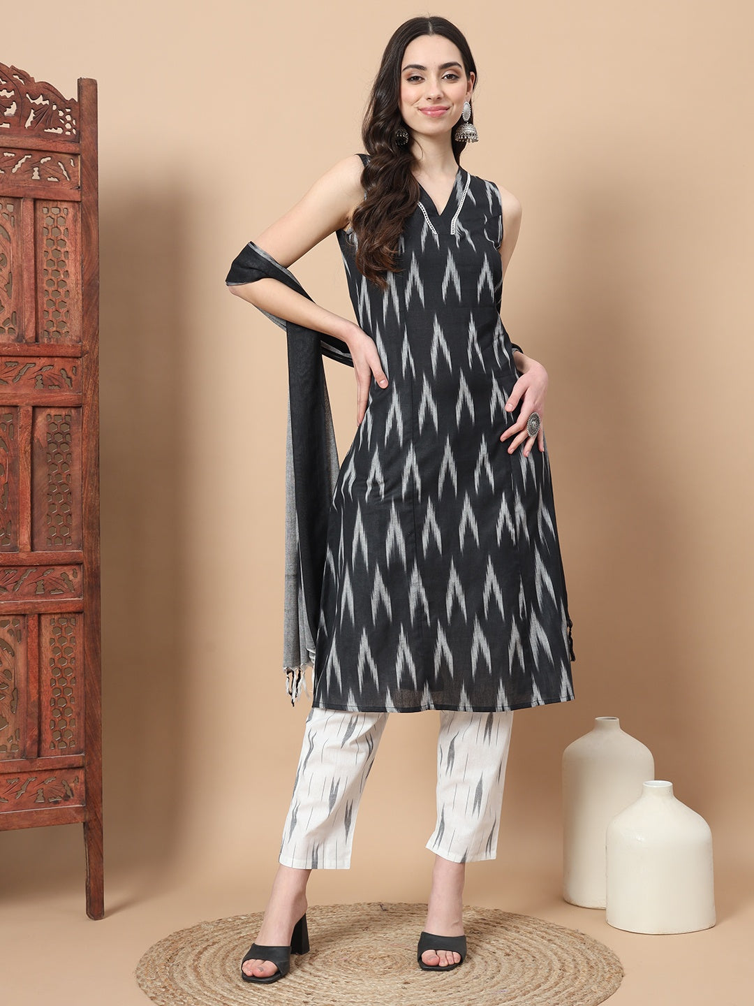 Yufta Black Ikat Print A-Line Kurta Pant And Dupatta Set - Distacart