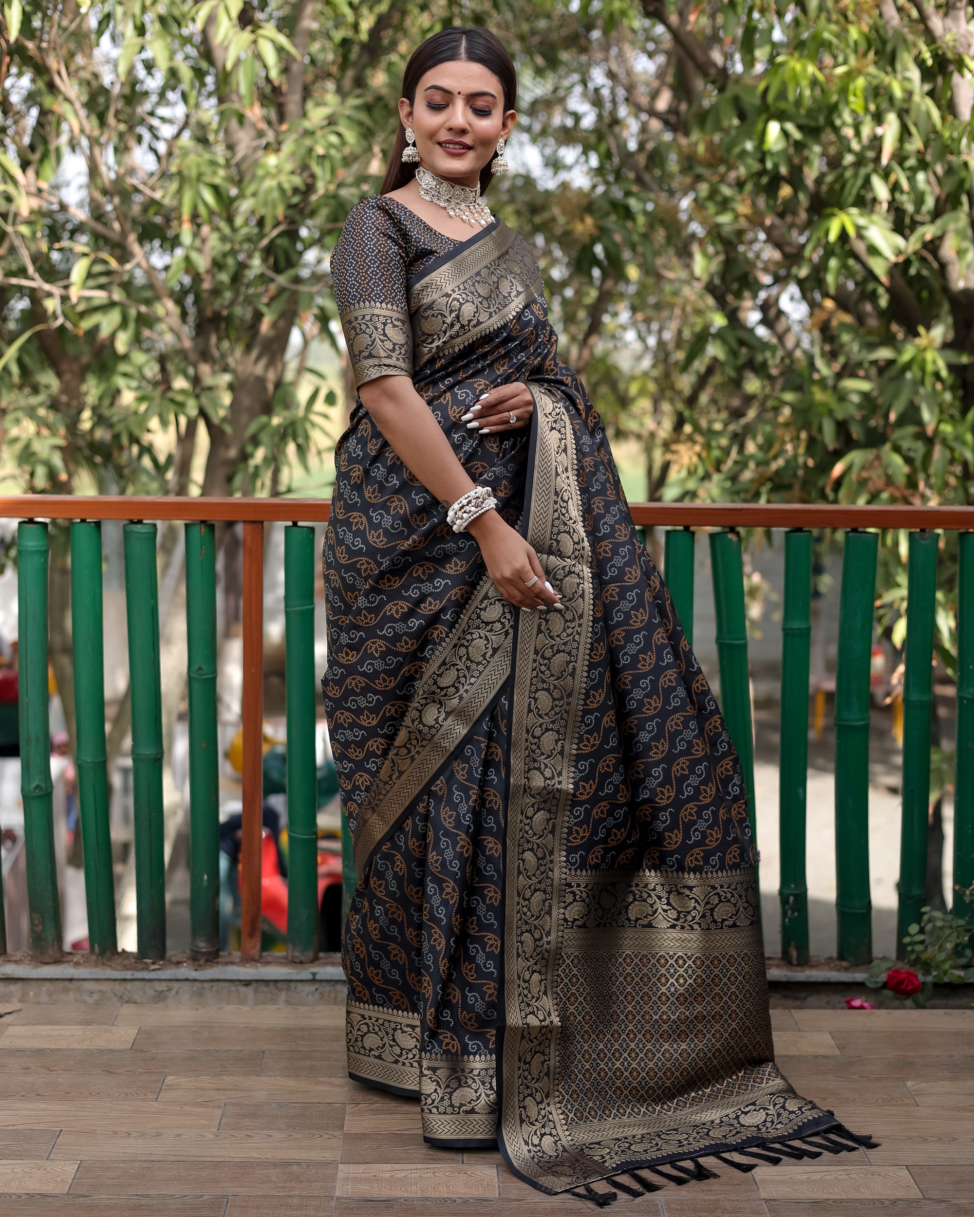 Lorenvalley Premium Bandhej Patola Silk Sarees with kanchi Borders and Contrast Zari Weaving borders Saree - Black - Distacart