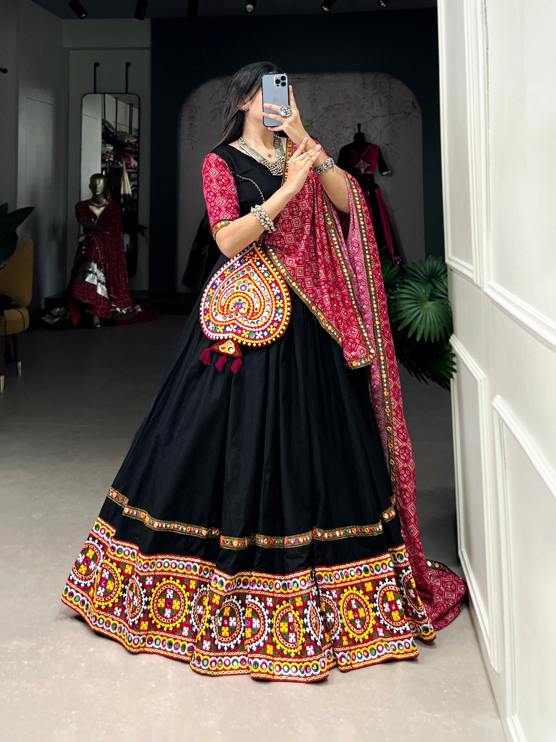 Lorenvalley Black Pure CottonPlain And Original Mirror Gamthi Work Lace Border Lehenga Choli with Dupatta - Distacart