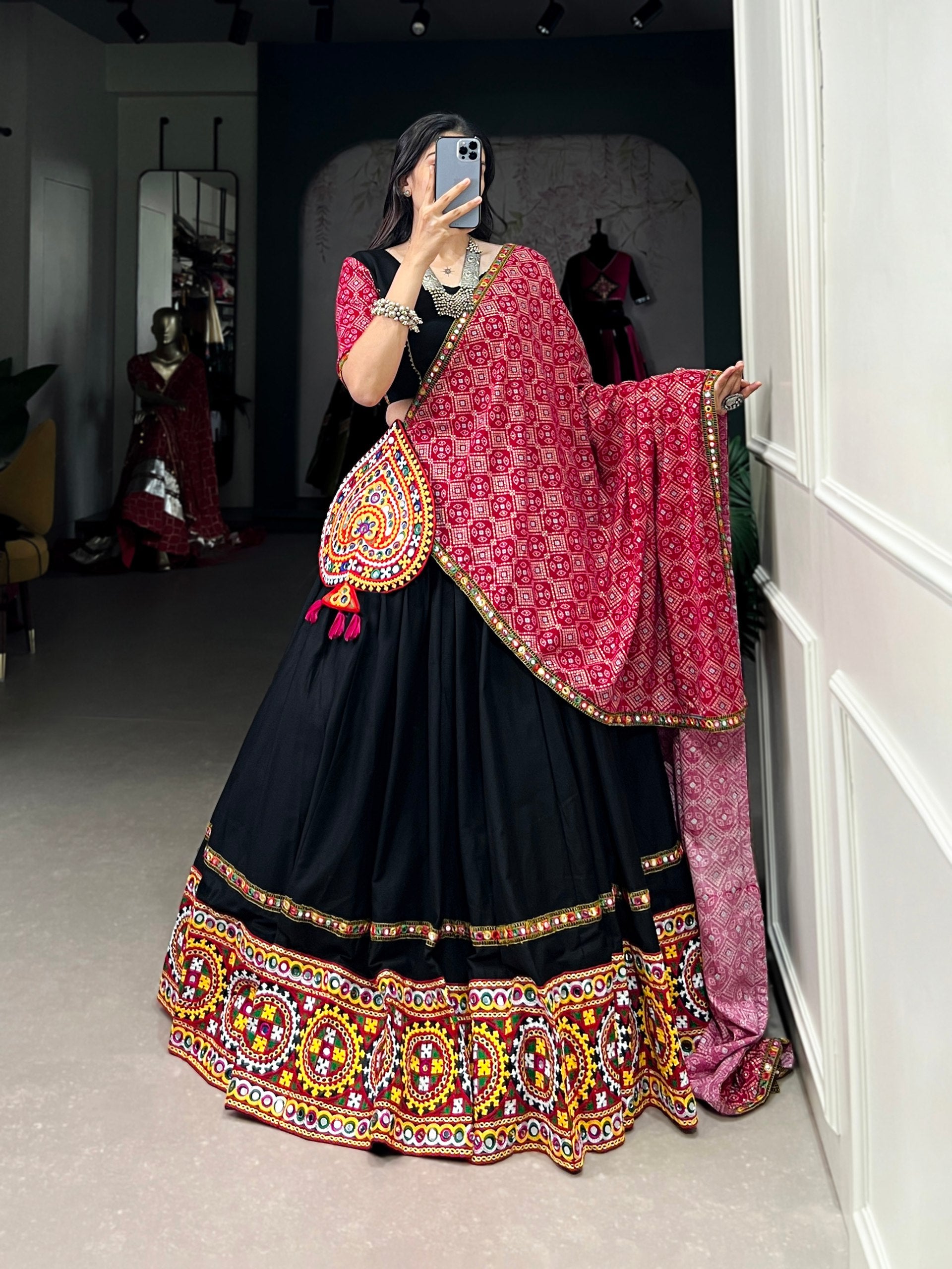 Lorenvalley Black Pure CottonPlain And Original Mirror Gamthi Work Lace Border Lehenga Choli with Dupatta - Distacart