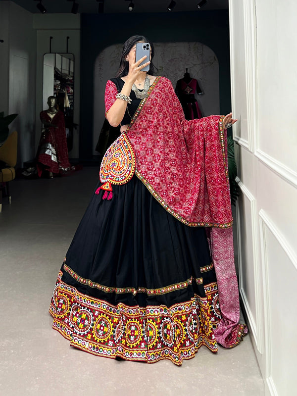 Lorenvalley Black Pure CottonPlain And Original Mirror Gamthi Work Lace Border Lehenga Choli with Dupatta - Distacart