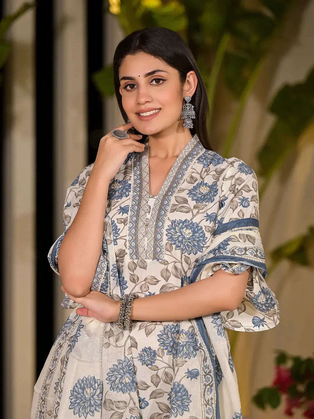 Yufta Blue And Off White Floral Print Cotton Straight Style Kurta And Trousers With Dupatta