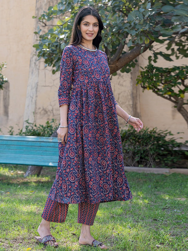 Yufta Blue Cotton Printed gathered kurta Set With Front Slit