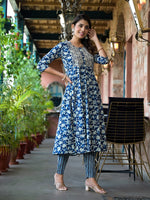 Thumbnail for Yufta Blue Floral Dori_Embroidery Kurta Trouser With Dupatta Set - Distacart
