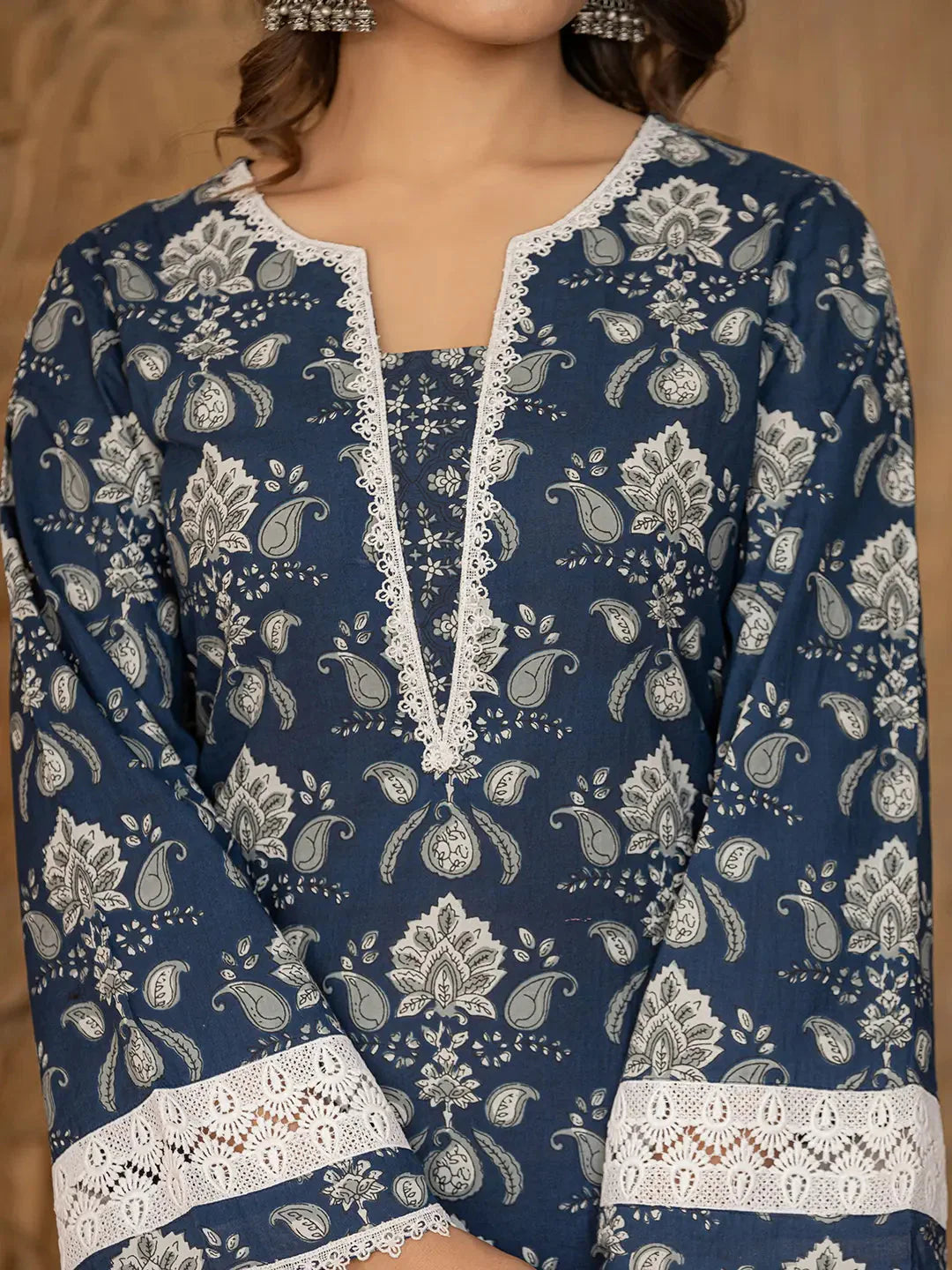 Yufta Blue Floral Print Pakistani Style Kurta Trouser And Dupatta Set
