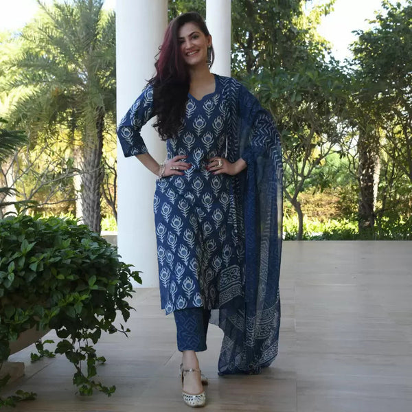 Malishka Women's Printed Blue Cotton Rayon Kurta Set With Dupatta - Distacart