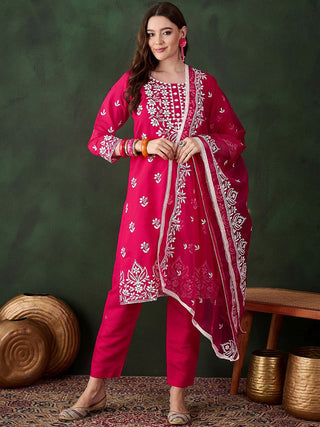Sangria Pink Floral Embroidered Thread Work Pure Cotton Kurta & Trousers & Dupatta - Distacart