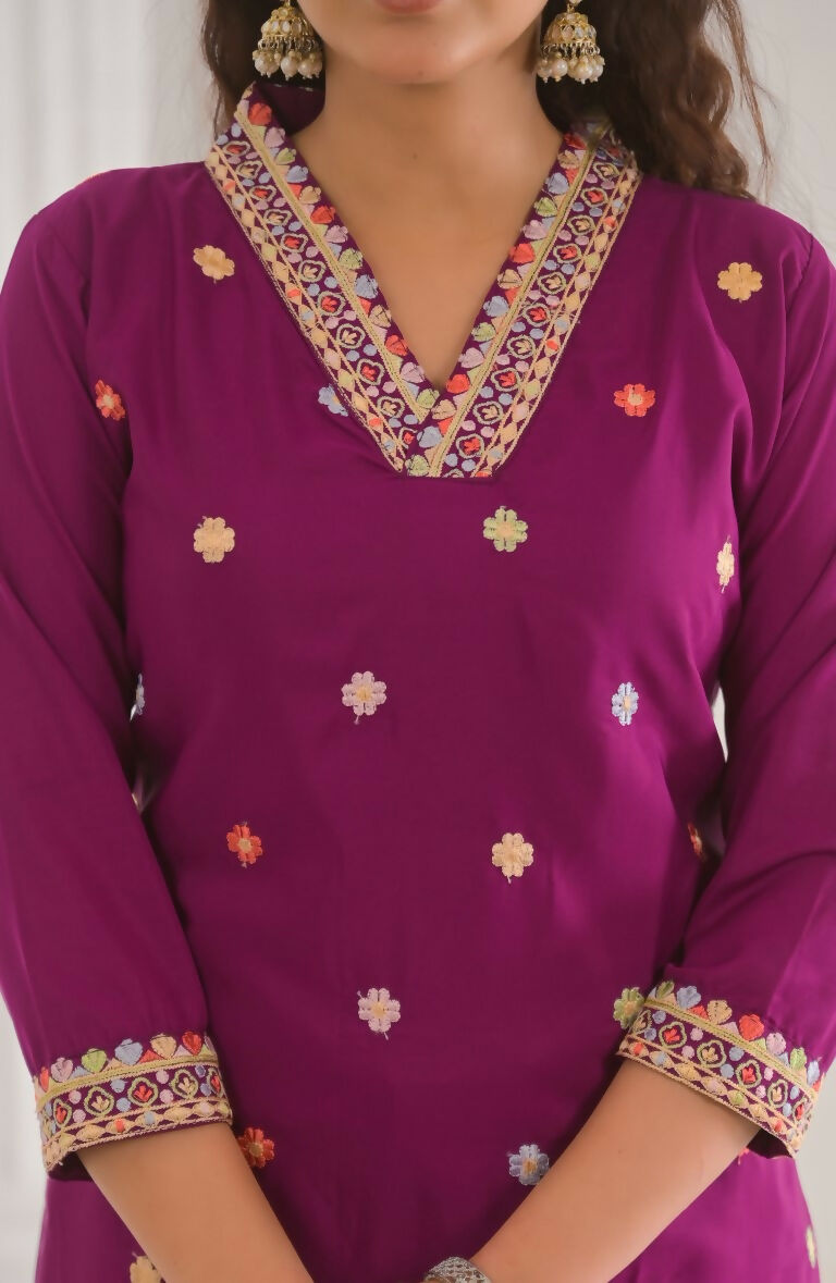 Rashmika1008E