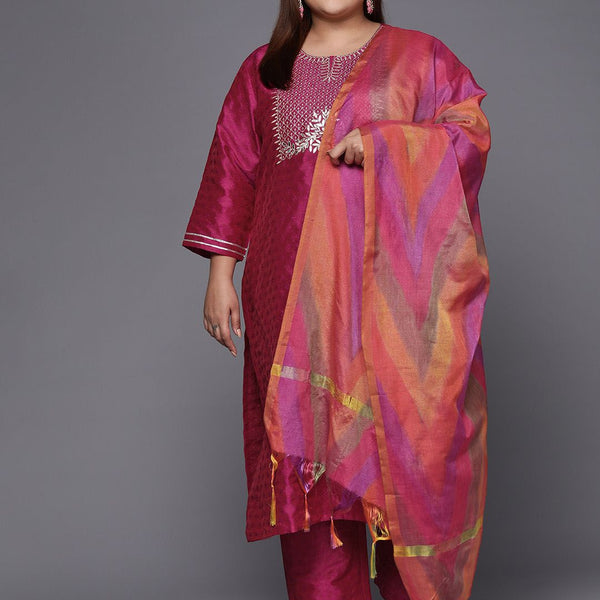 Sztori Plus Size Floral Embroidered Straight Kurta & Trousers With Dupatta - Distacart