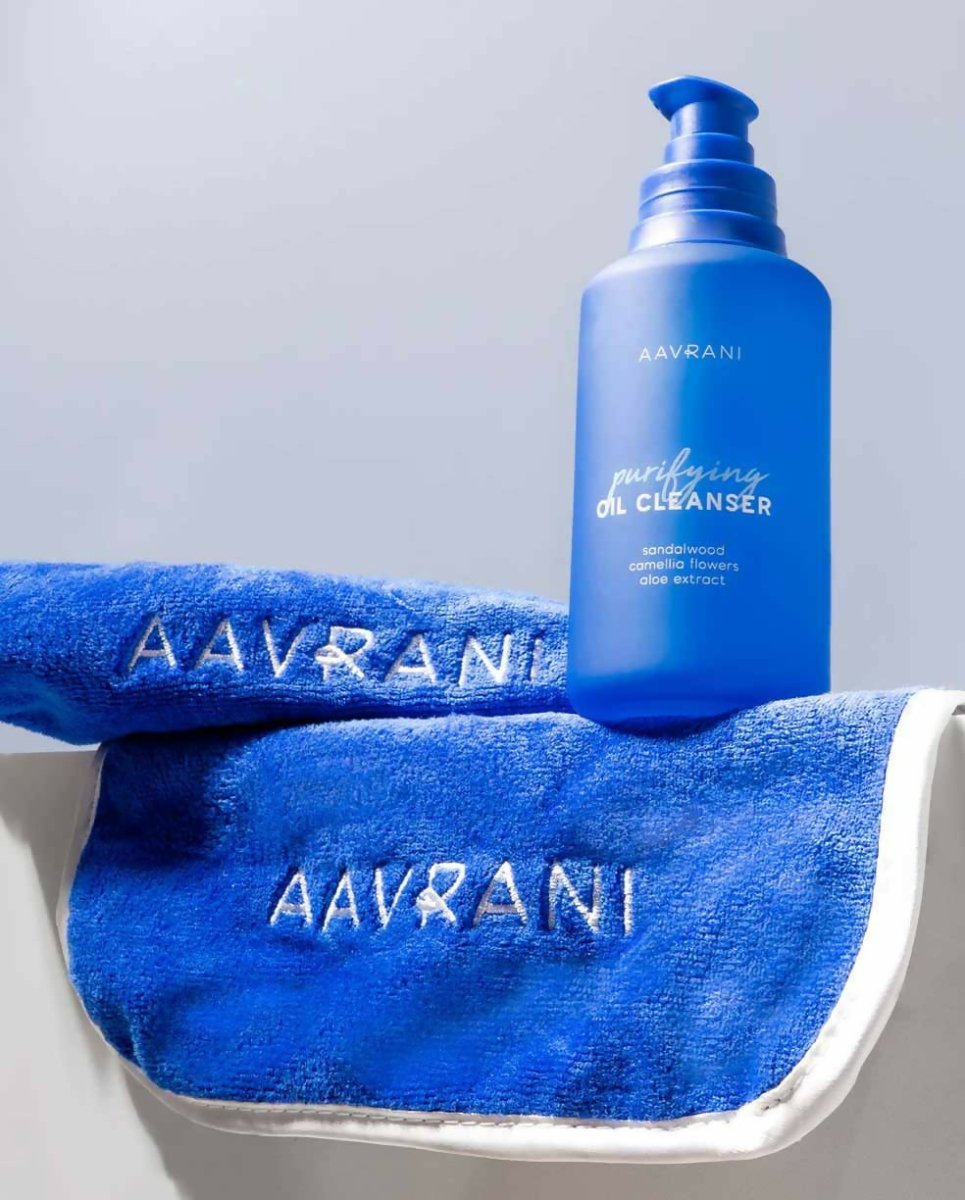 Aavrani Purifying Oil Cleanser - Distacart