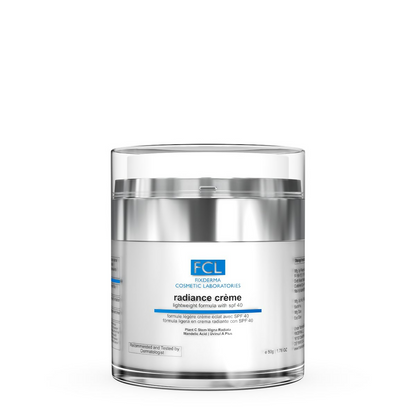 FCL Radiance Lightweight Formula With SPF40 Sunscreen Cream - Distacart