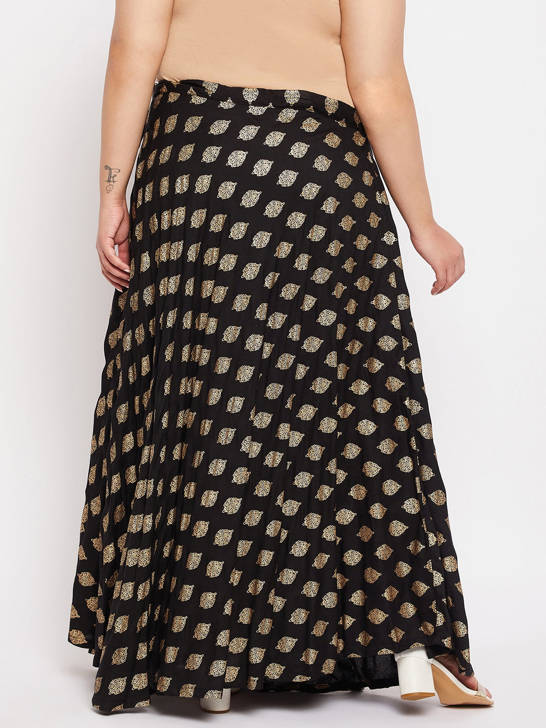 Wahe-NOOR Black Printed Flared Rayon Skirt