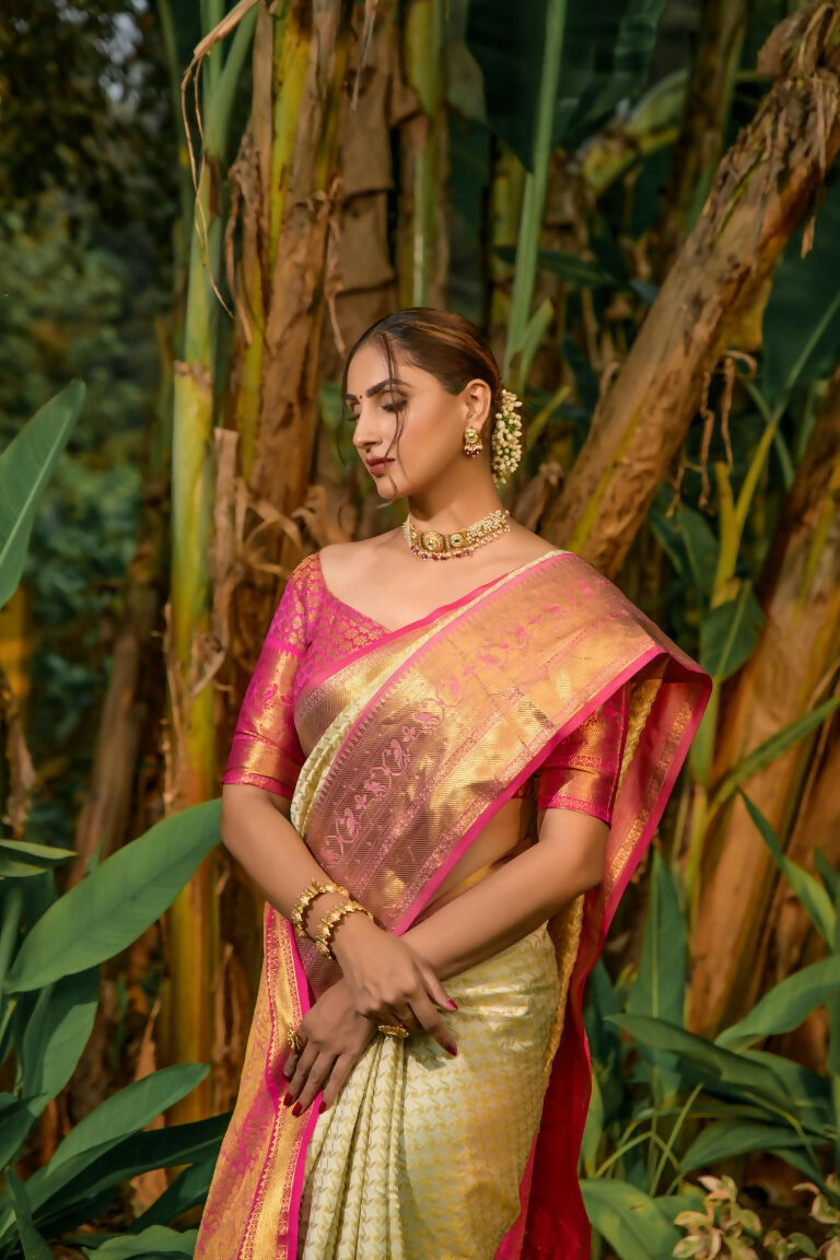 Jyoti Fashion Women's Off White Kanjivaram Silk Zari Woven Saree with Blouse - Distacart