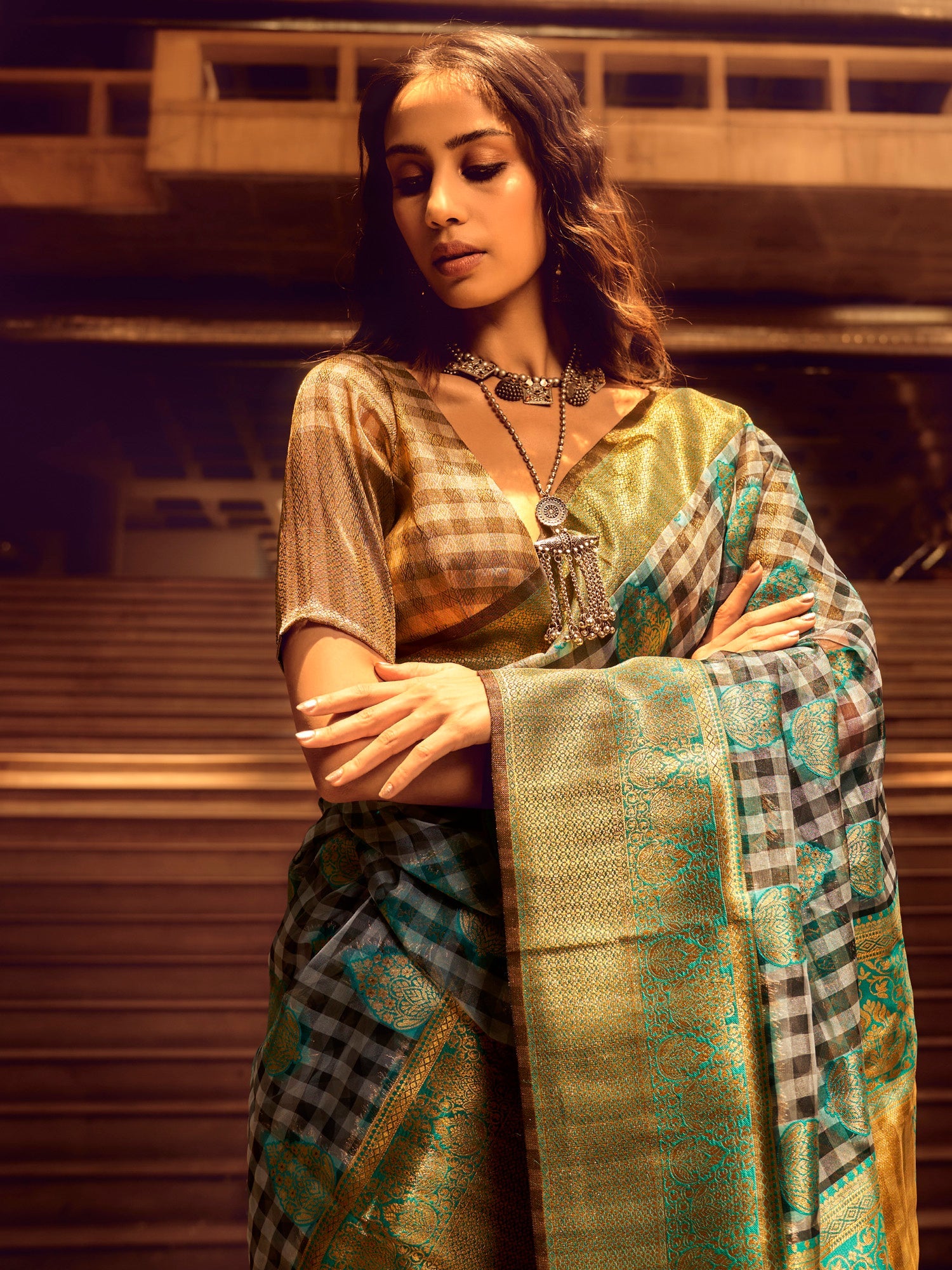NOZ2TOZ Women's Organza Grey Woven Design Designer Saree With Blouse Piece - Distacart