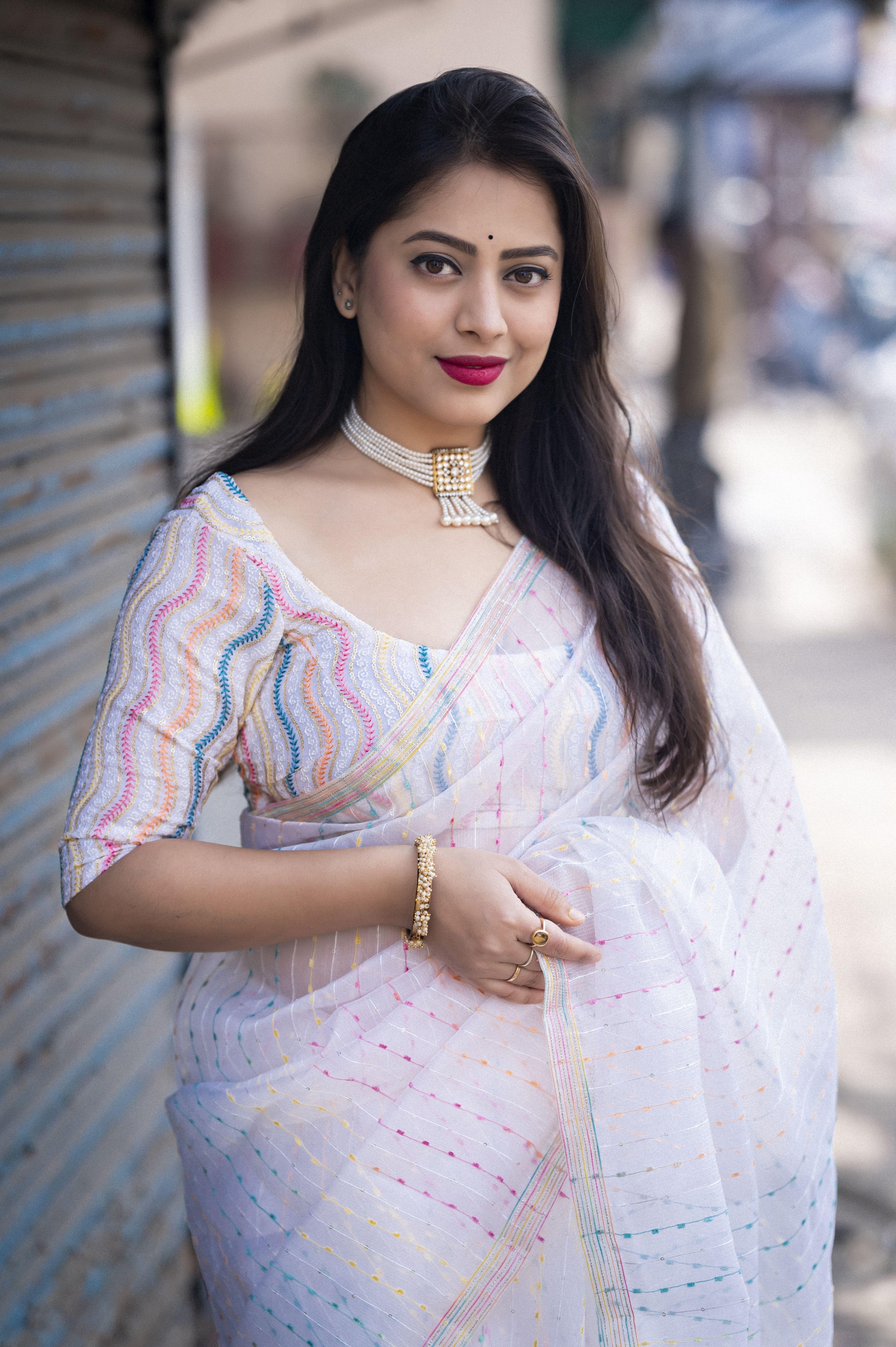 White Organza Thread Saree with Unstitched Blouse - Hiral Fashion - Distacart