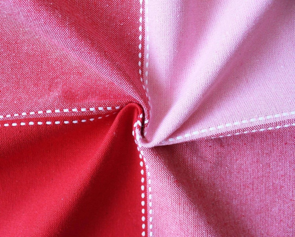 Airwill 100% Cotton Checkered Pattern 4 Seater Square Table Cover - Red & Pink - Distacart