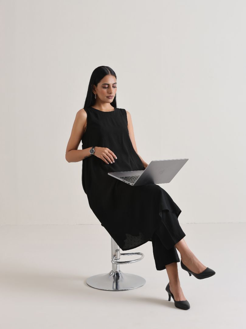 trueBrowns Black Panelled Co-ord Set - Distacart
