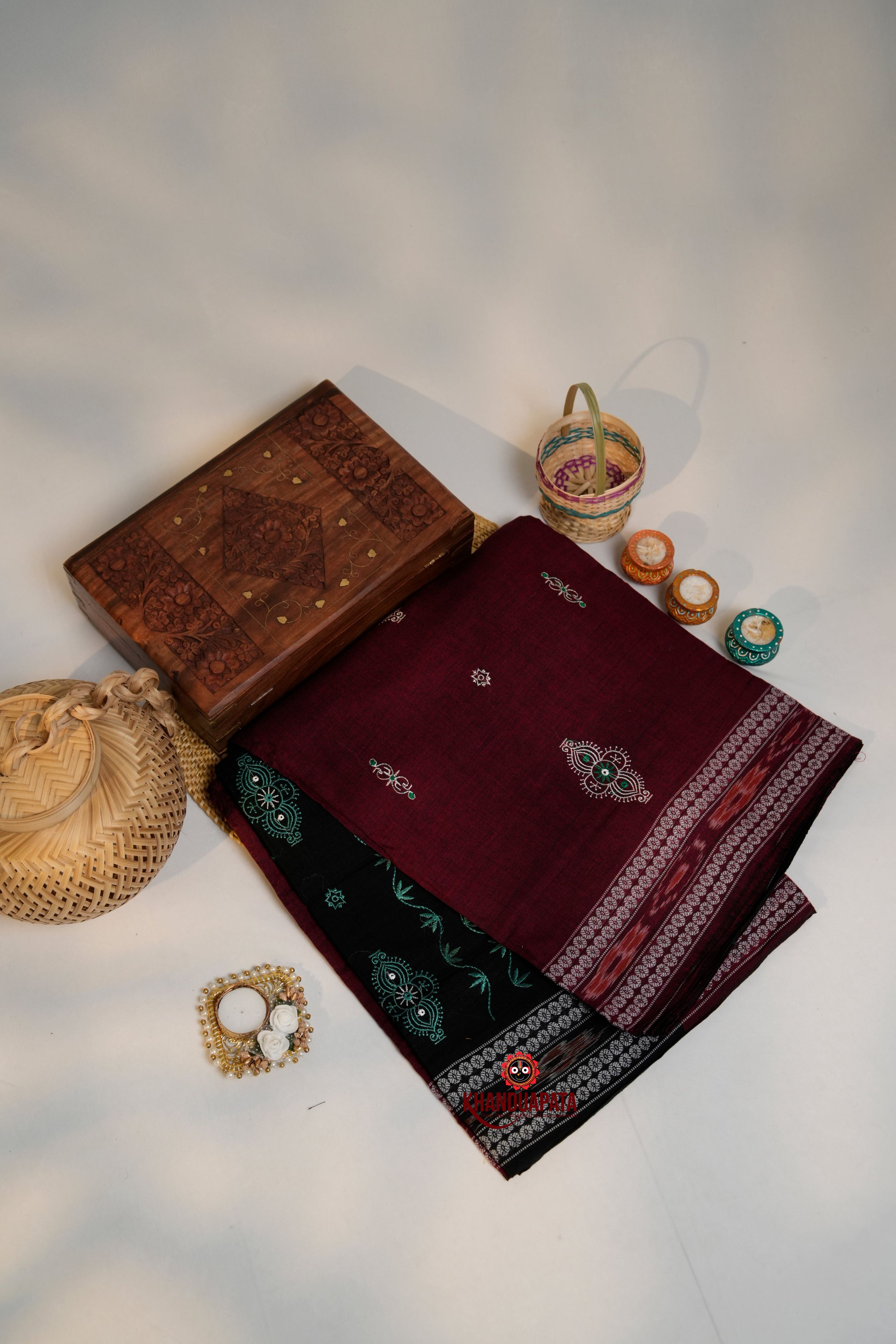 khanduapata Maroon & Green Colour Design Cotton Saree For Women